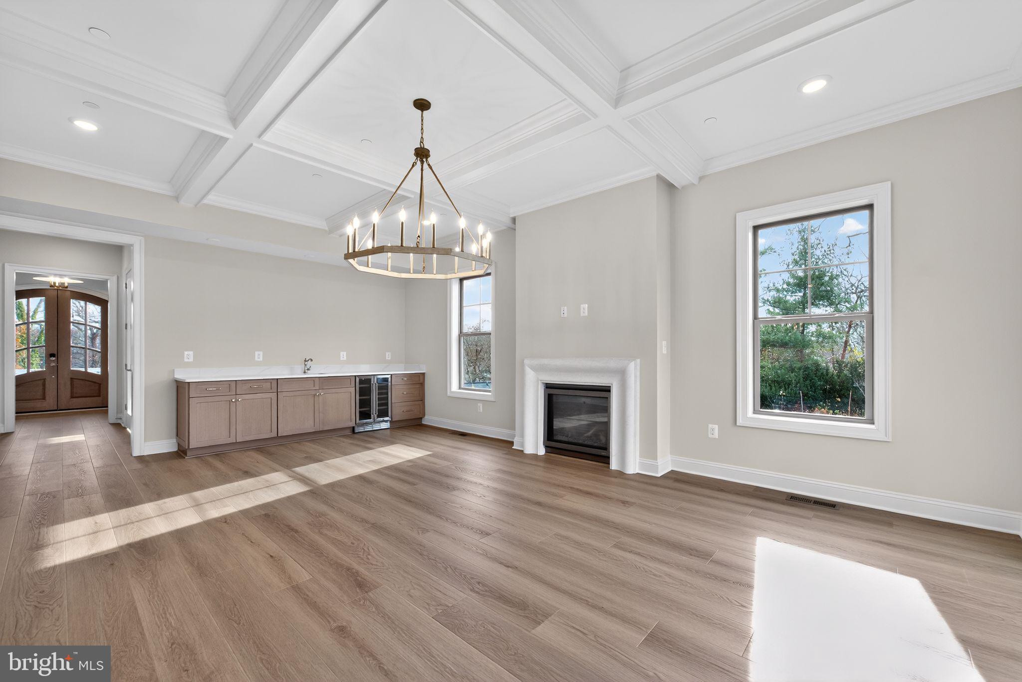 ROUND BAY - Residential