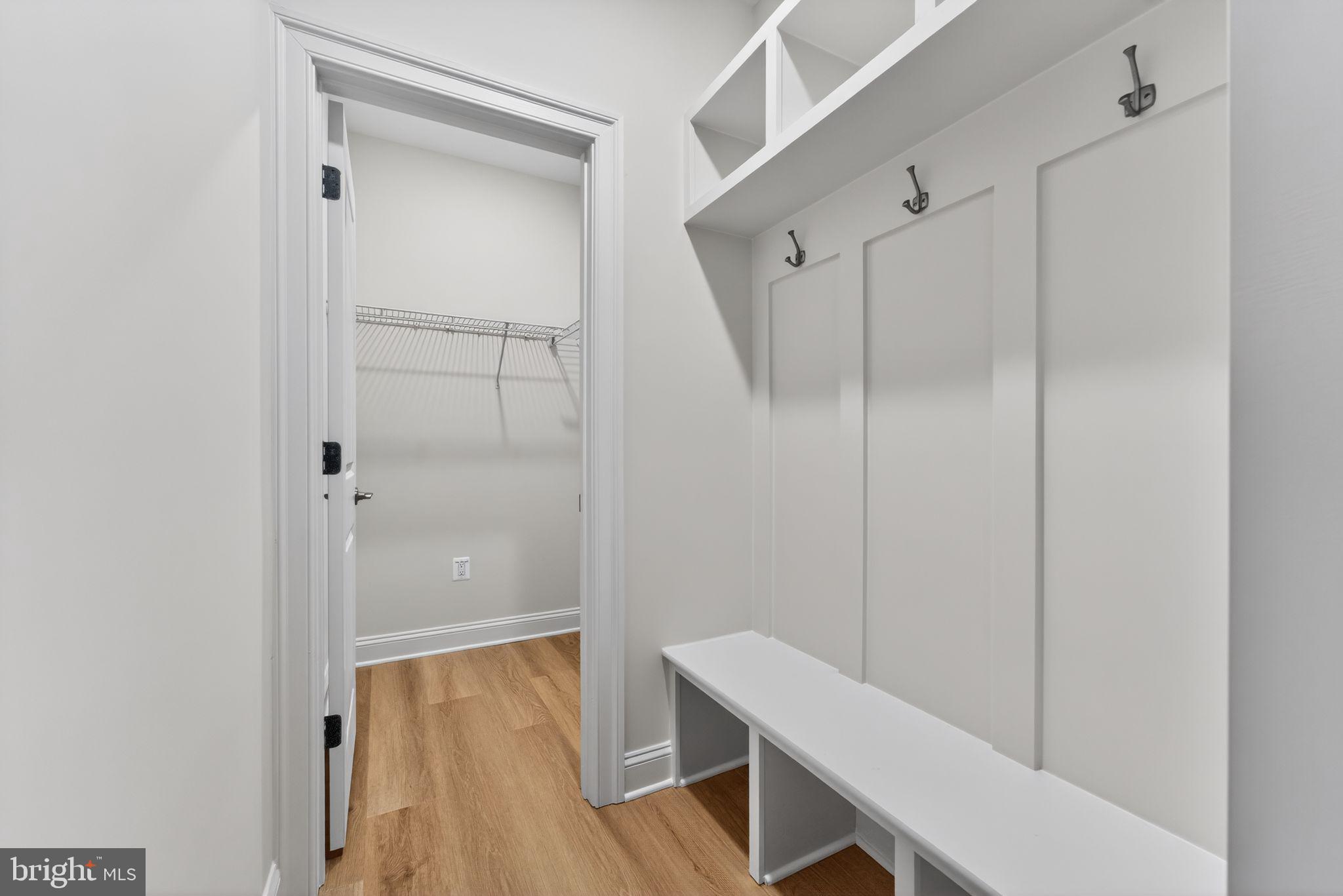 ROUND BAY - Residential