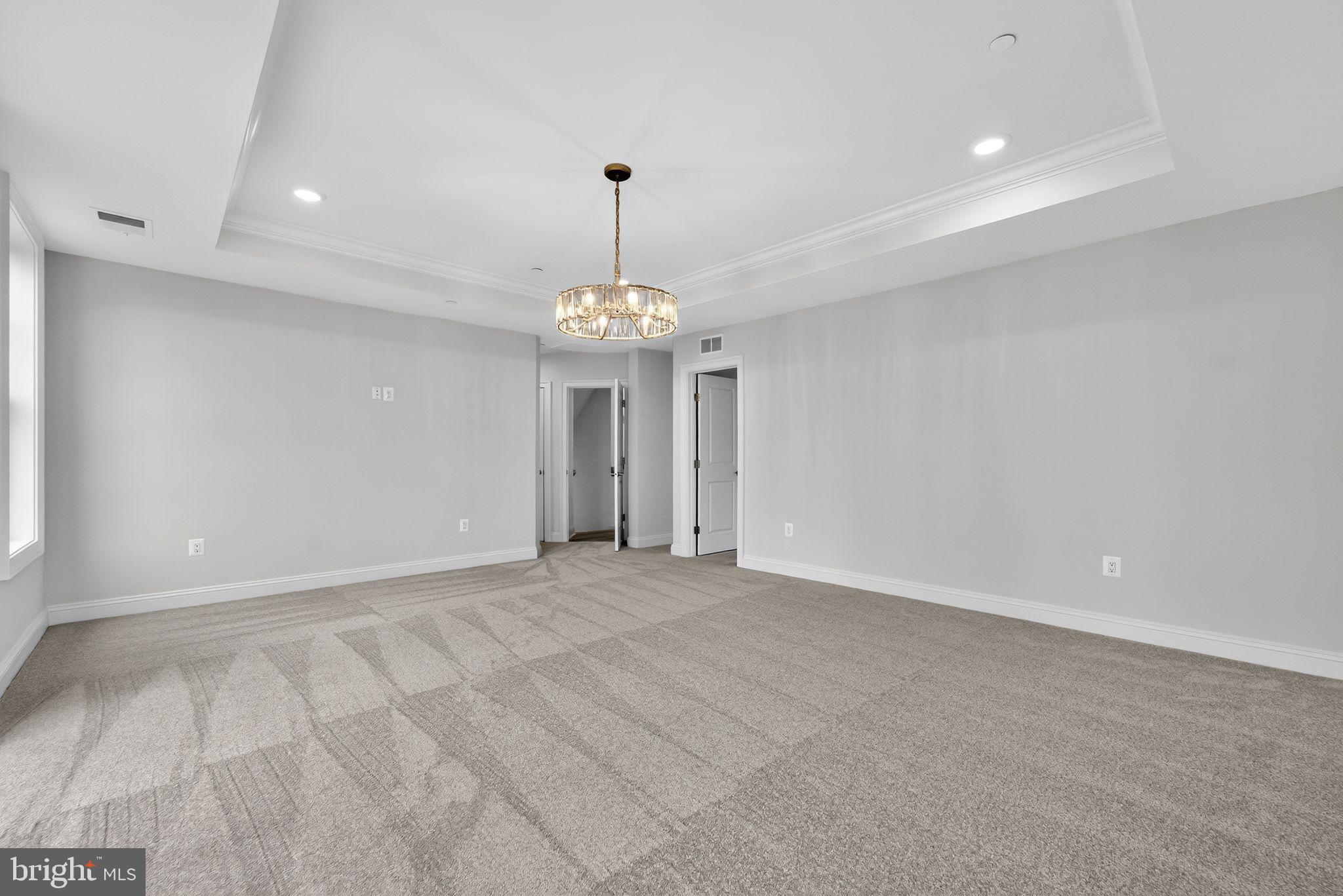 ROUND BAY - Residential