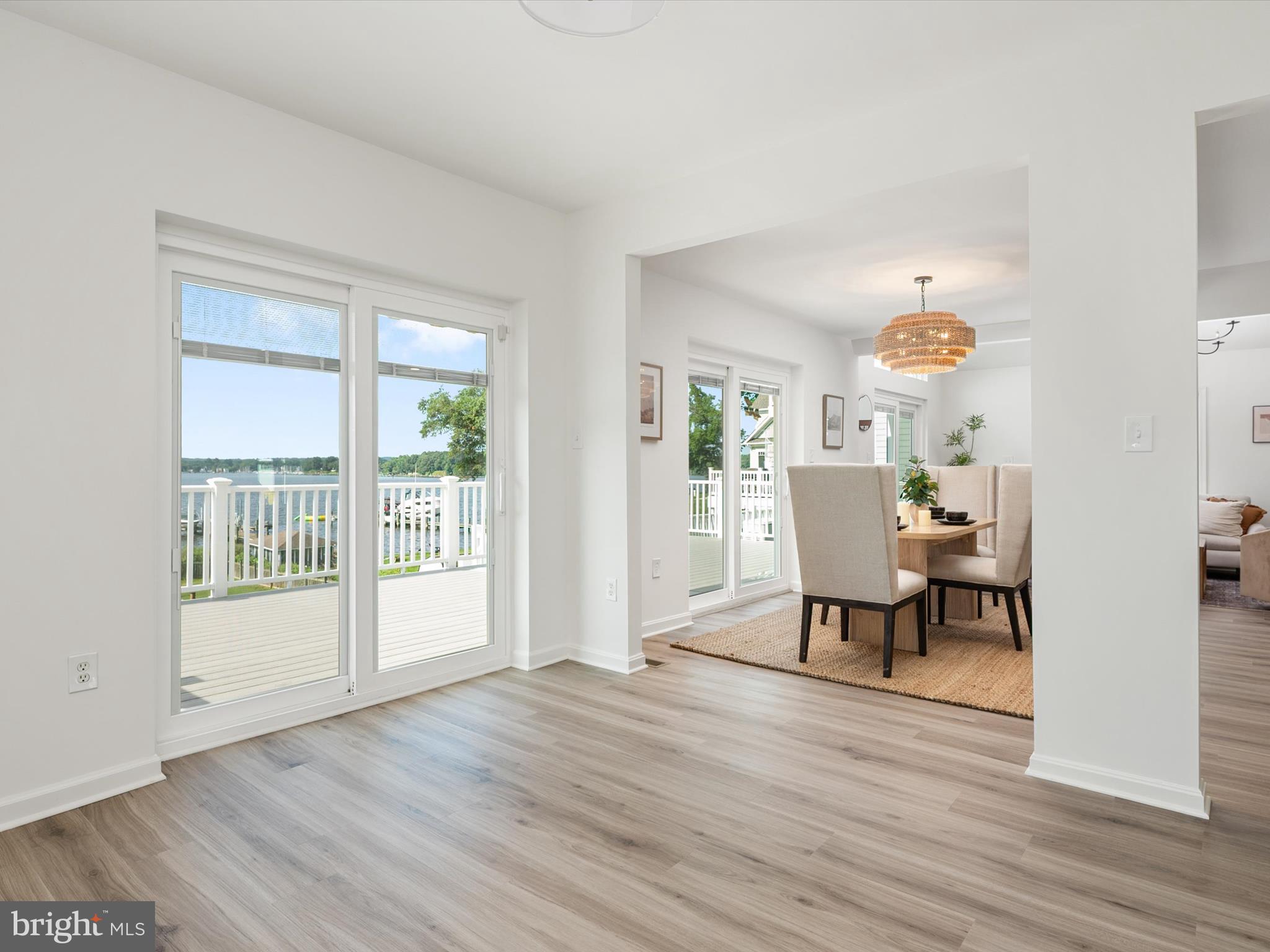 STEEDMANS POINT - Residential