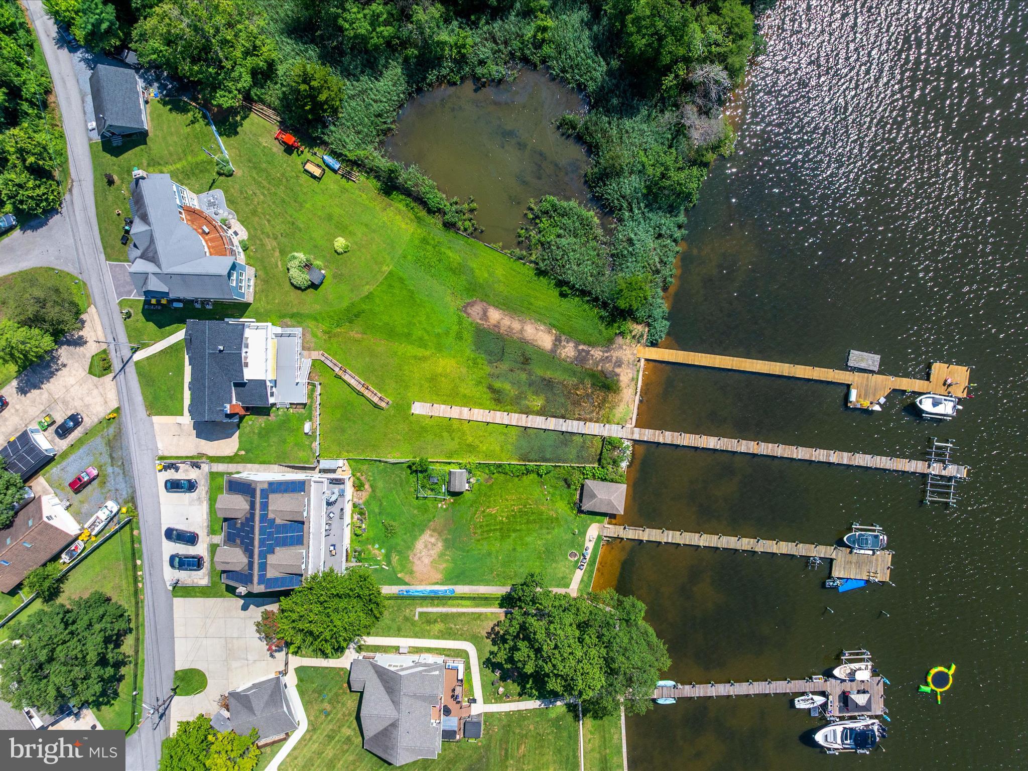 STEEDMANS POINT - Residential