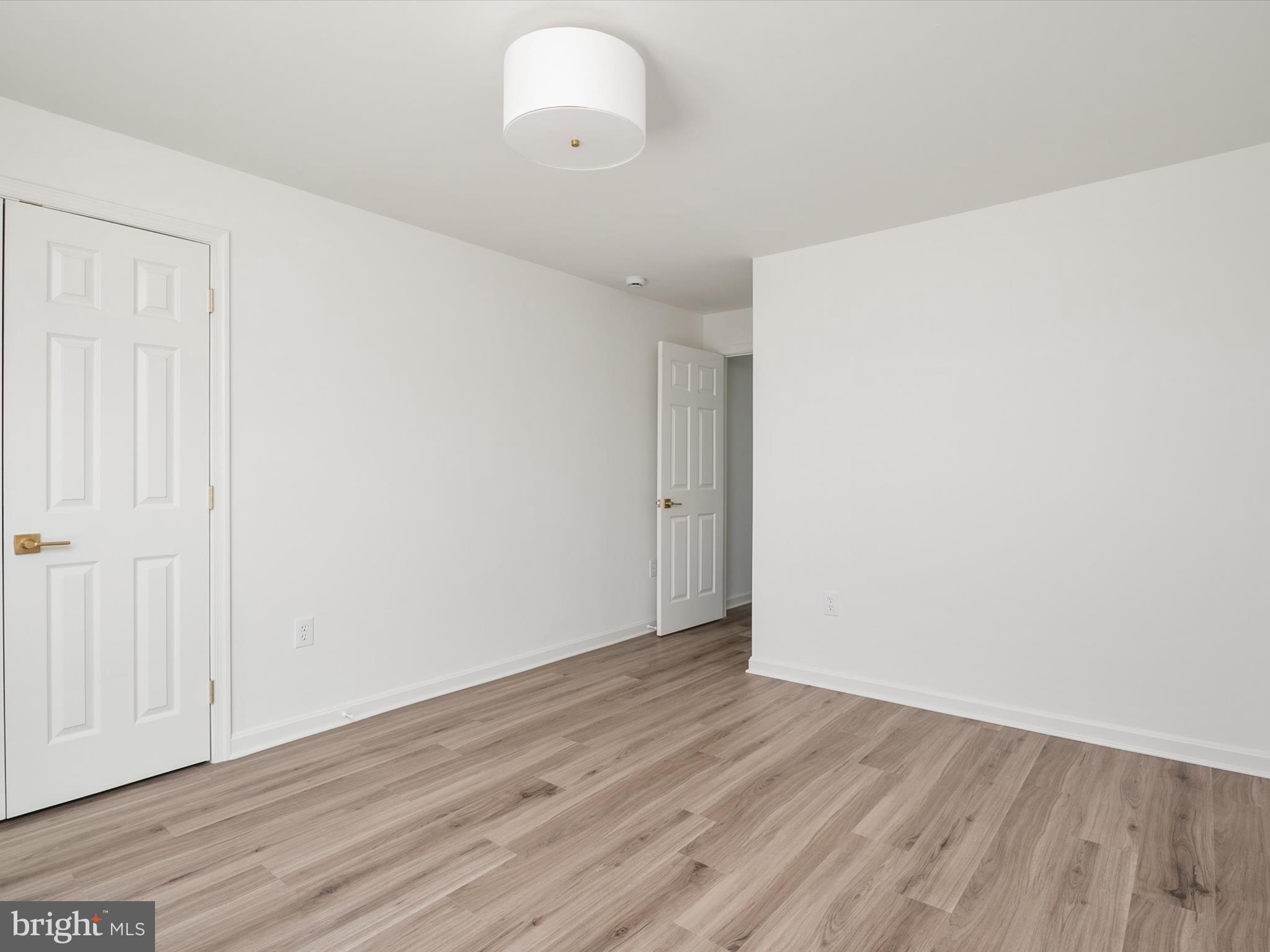 STEEDMANS POINT - Residential