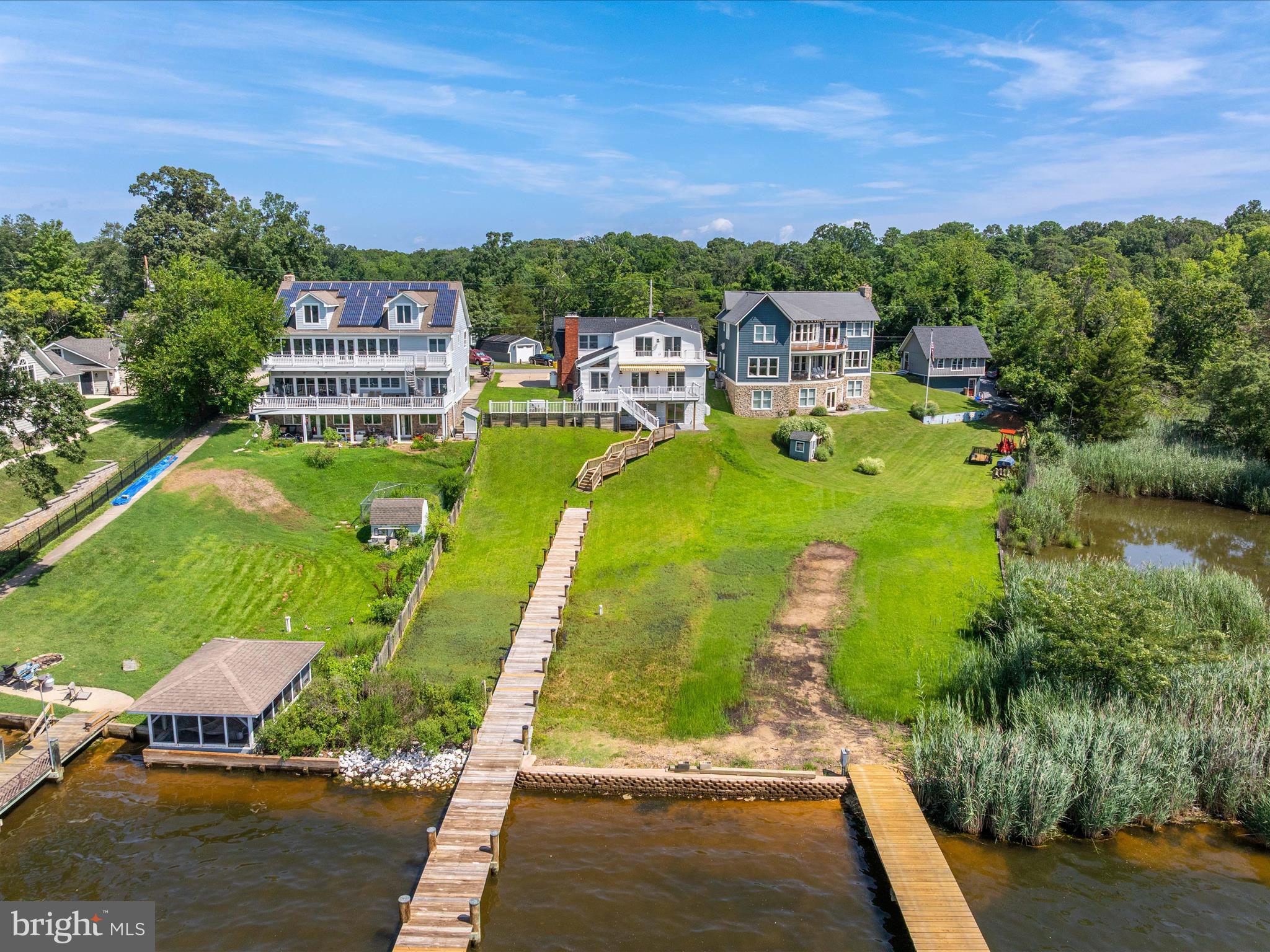 STEEDMANS POINT - Residential