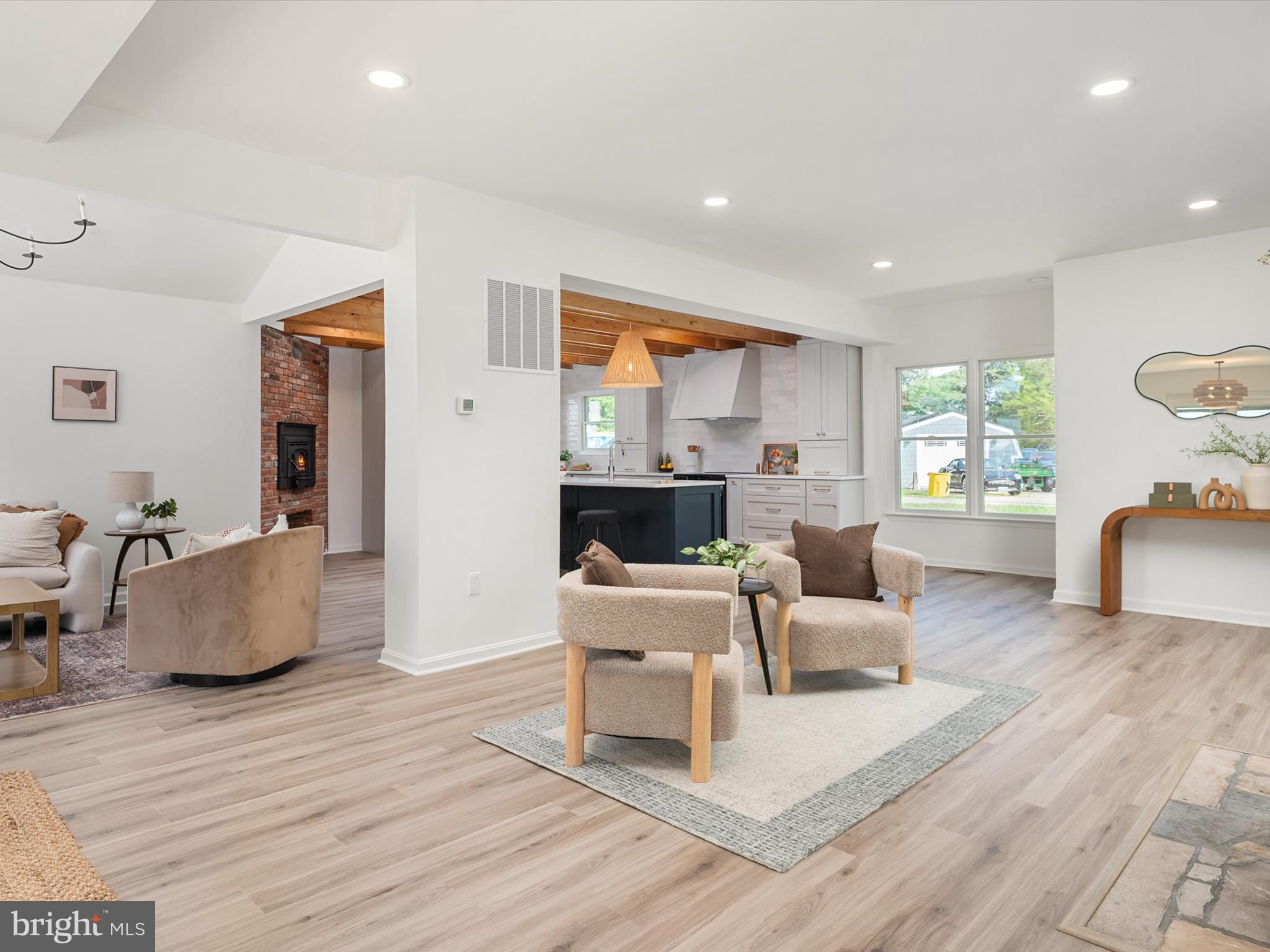 STEEDMANS POINT - Residential