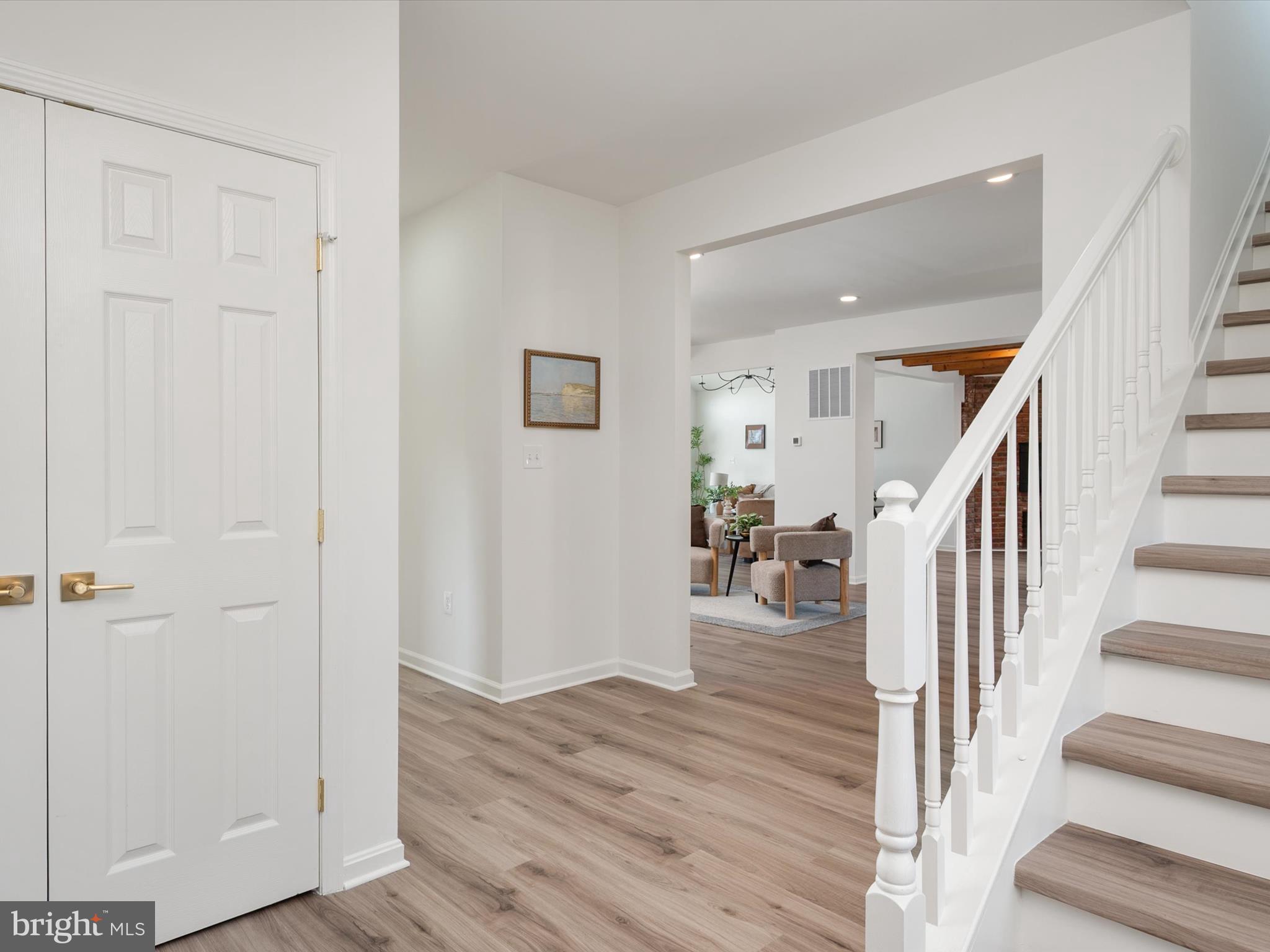 STEEDMANS POINT - Residential