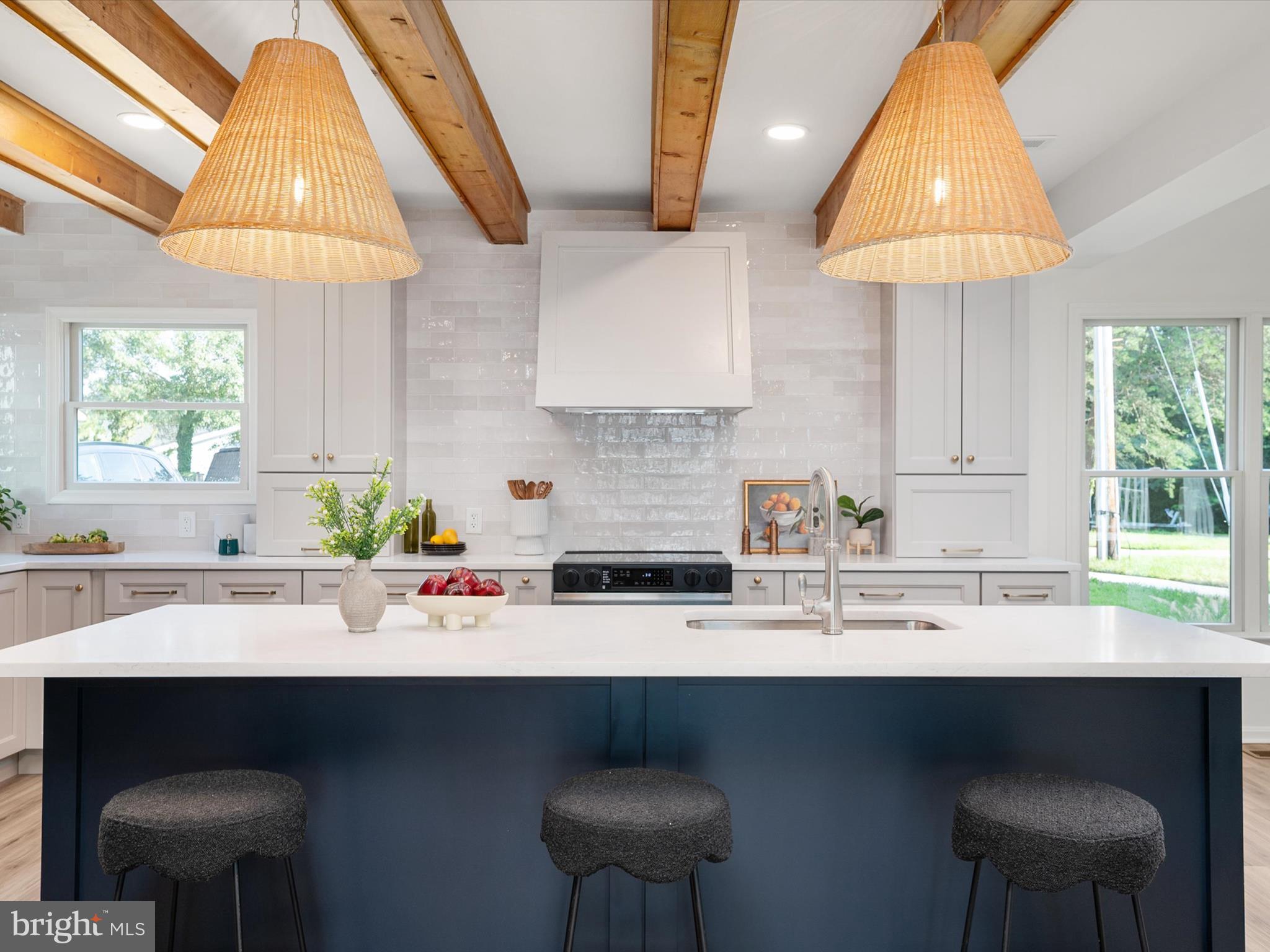 STEEDMANS POINT - Residential