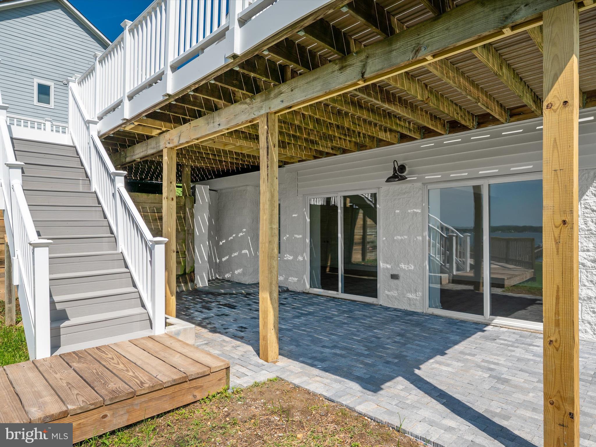 STEEDMANS POINT - Residential