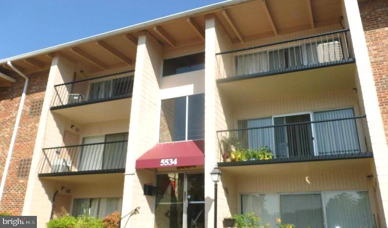 FRENCHMANS CREEK - Residential Lease