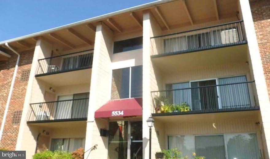 Cozy one-bedroom apartment in lush development with lots of open, green space. 
Hardwood floors throughout, with tiles in the kitchen and bath. Ample storage; two closets in the bedroom, and two additional closets in the unit.
New HVAC system. Upgraded, double-glazed glass door (to balcony) and windows throughout; keeps the heat out while the AC is on, and keeps out drafts during winter. Lots of daylight and natural ventilation.
Very clean laundry room in the building. 
Off-street parking immediately in front of building.
Easy connection by bus to New Carrollton transit hub which is a hub for the orange line metro rail, metrobus, Amtrak and Greyhound bus.