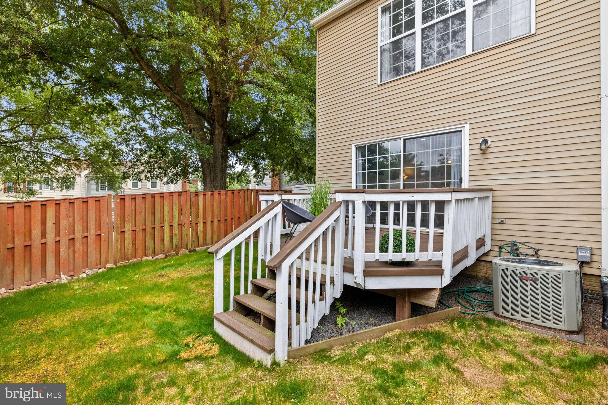 PENDERBROOK - Residential