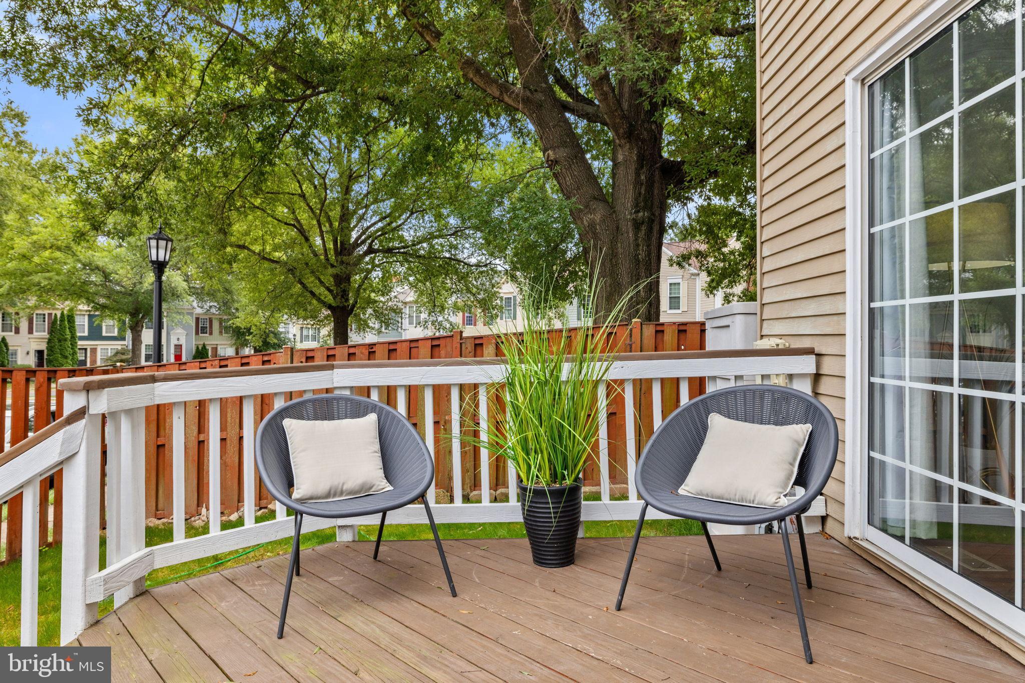 PENDERBROOK - Residential