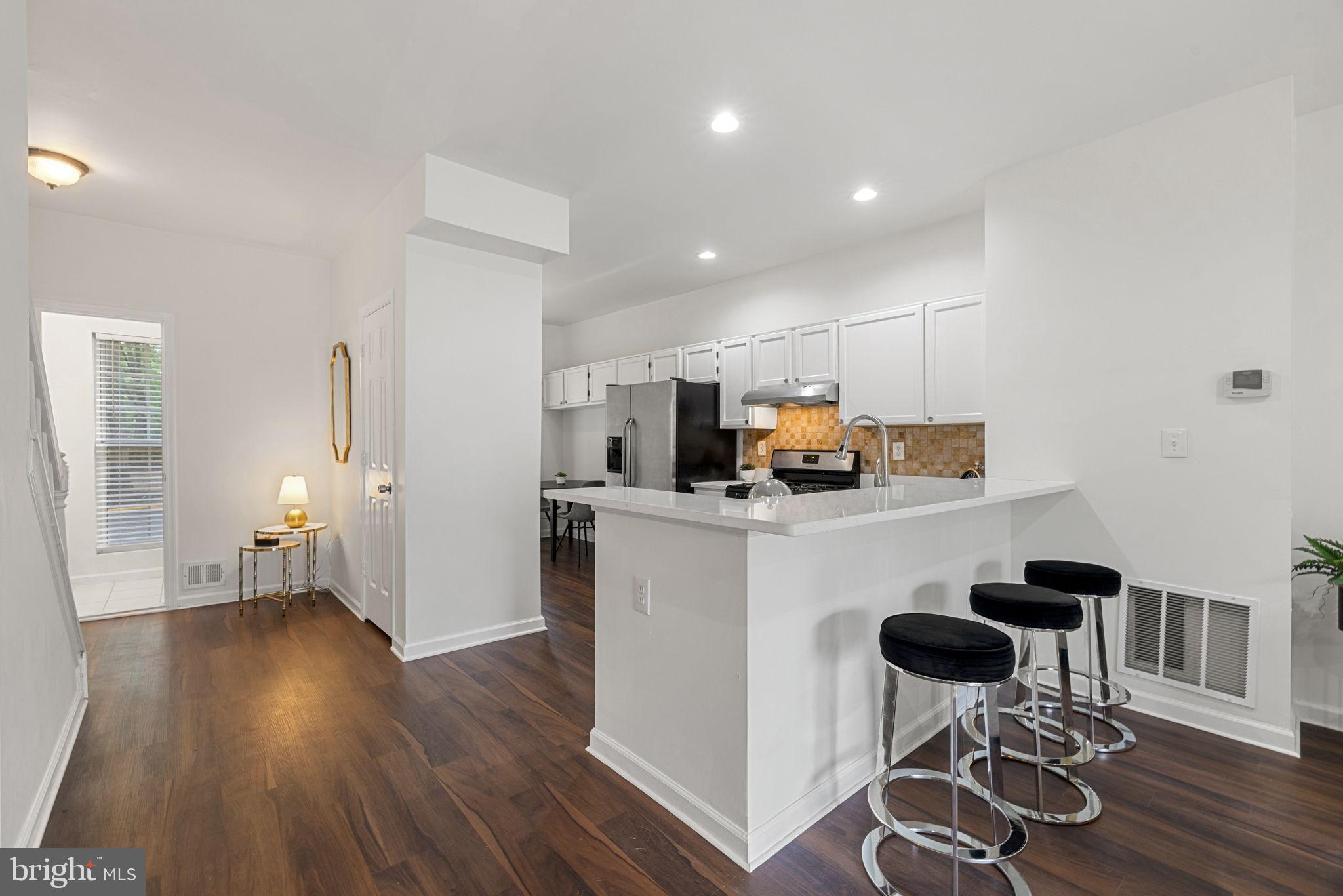 PENDERBROOK - Residential