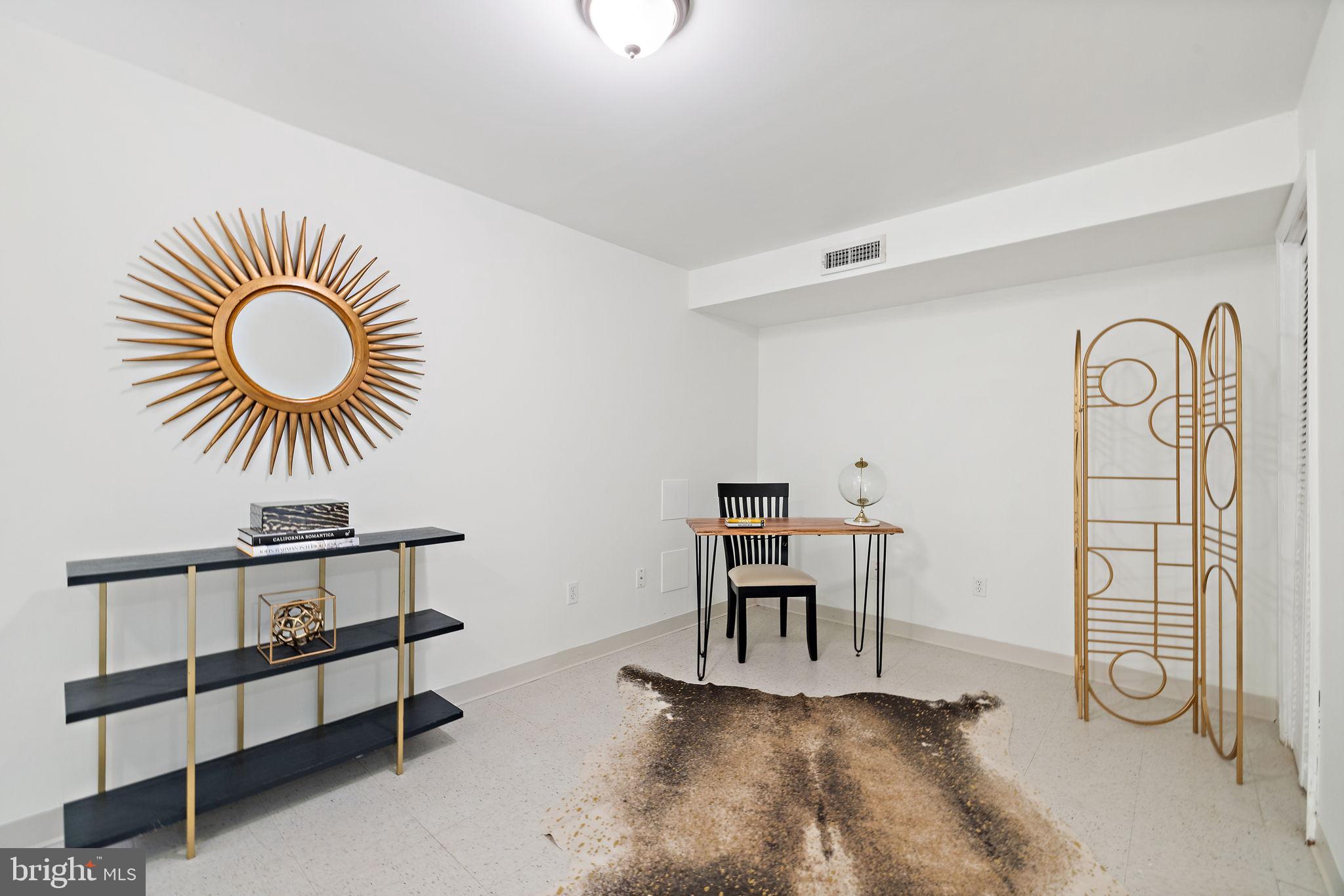 PENDERBROOK - Residential