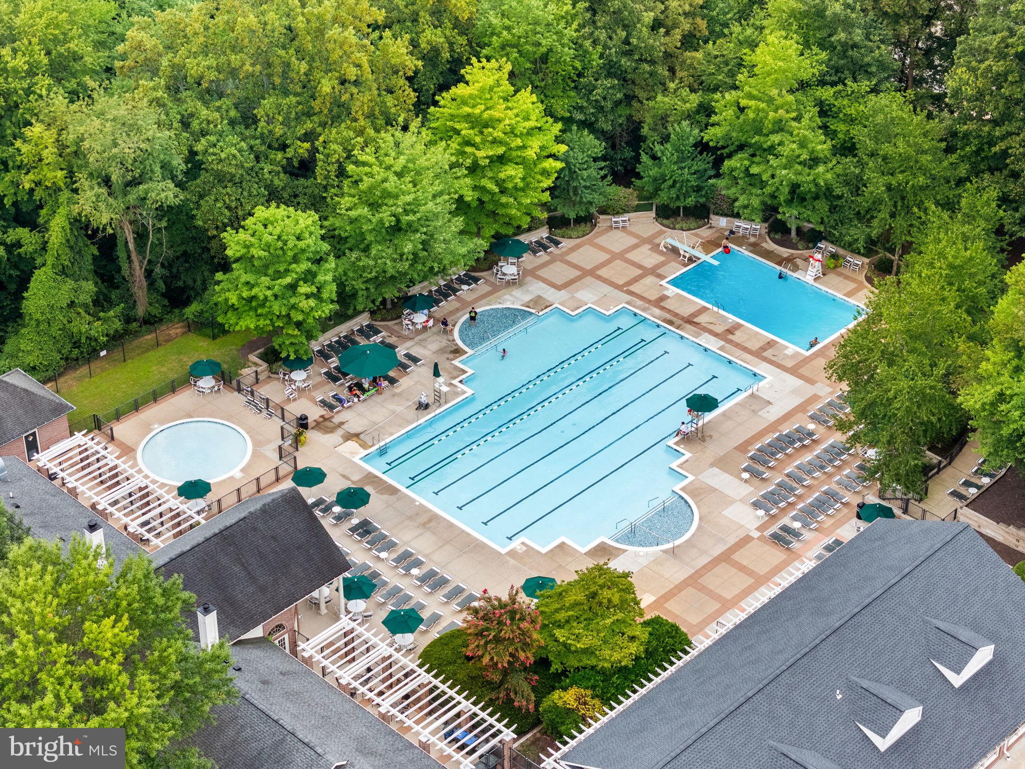 PENDERBROOK - Residential