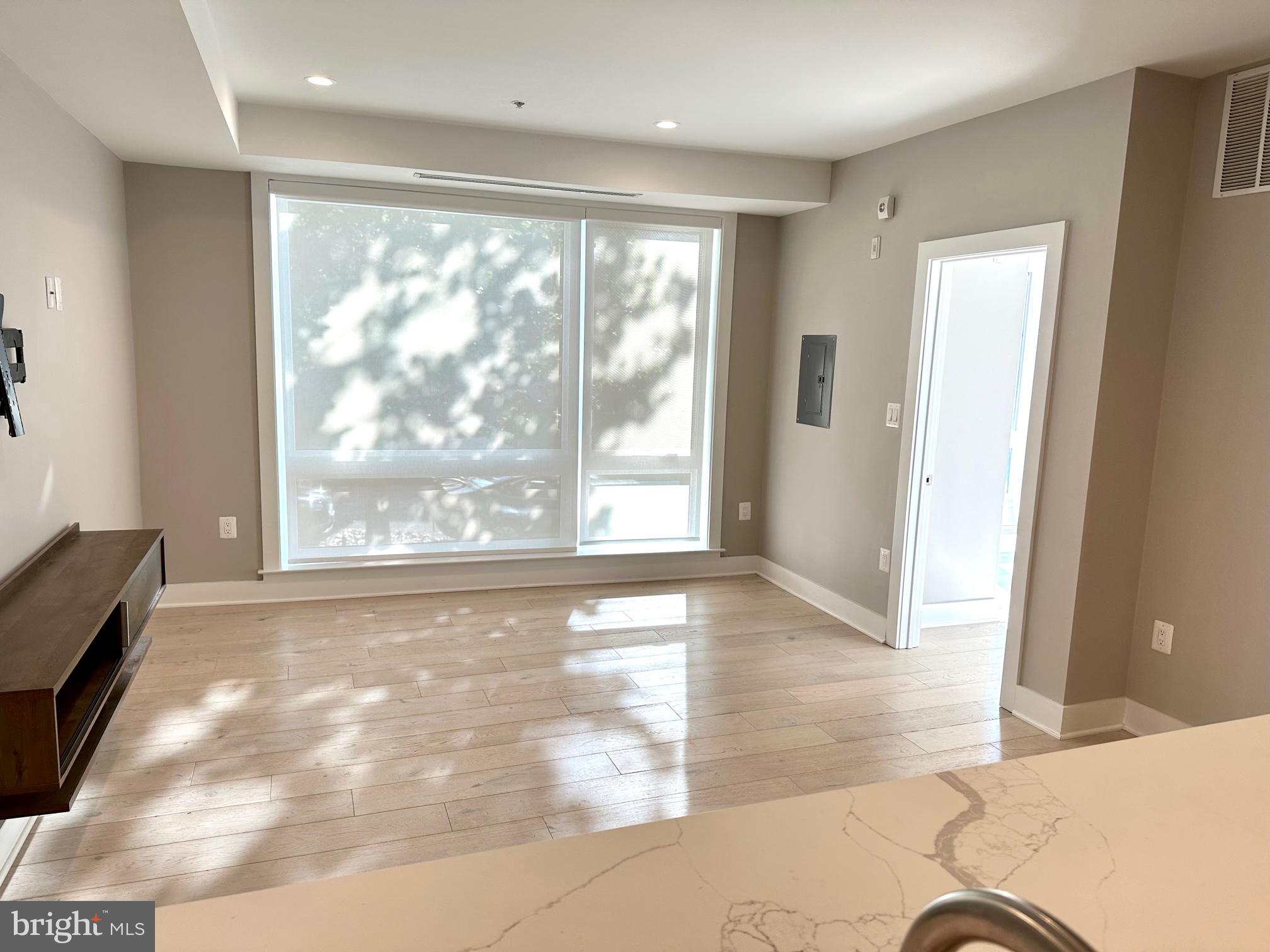 2900 12TH STREET NE 102