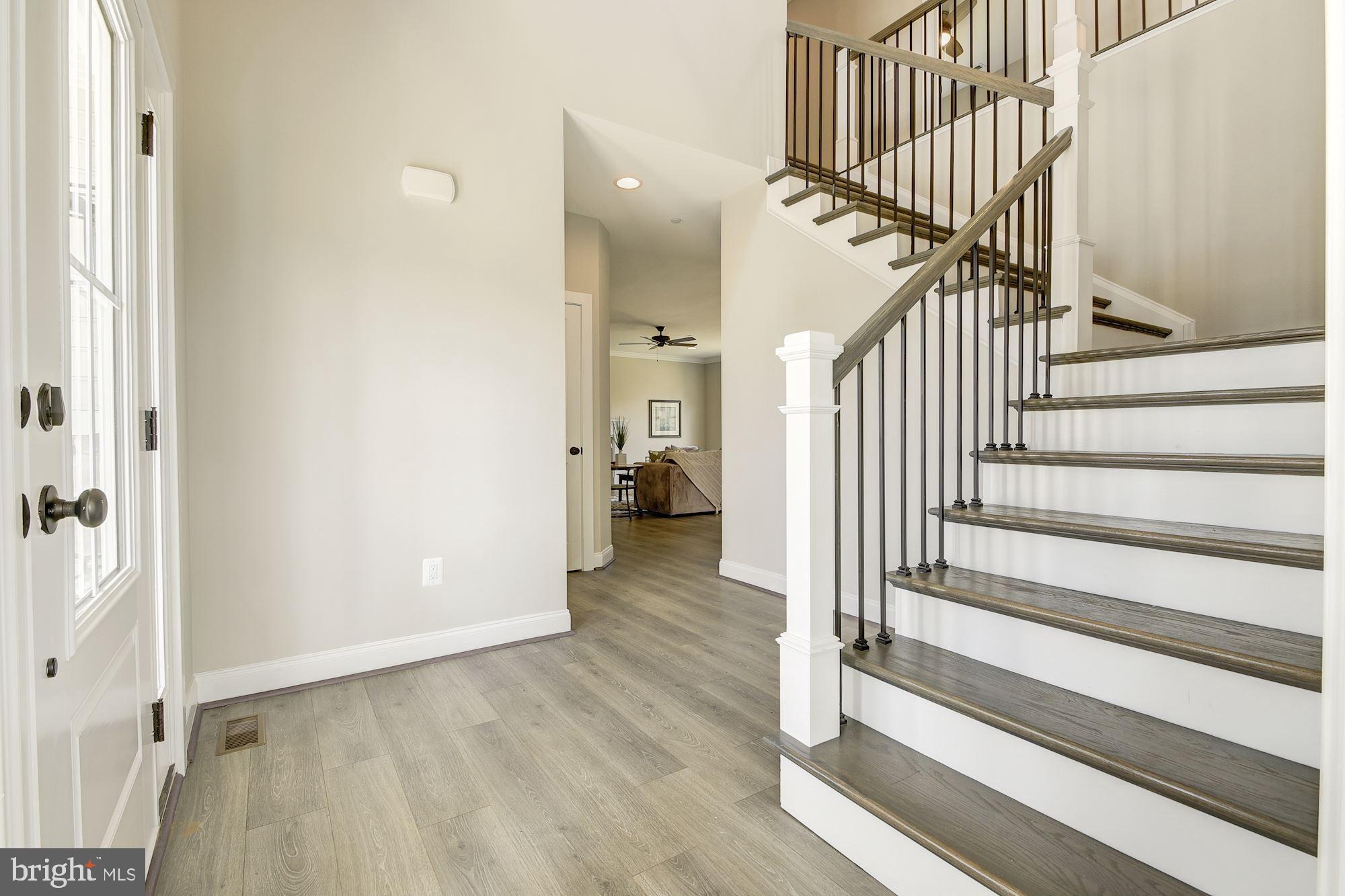 OAKDALE WOODS - Residential