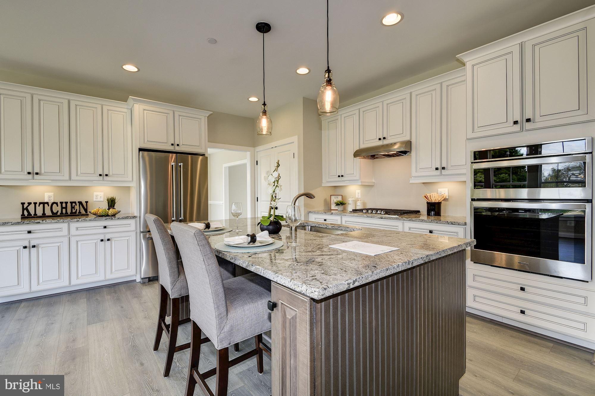 OAKDALE WOODS - Residential