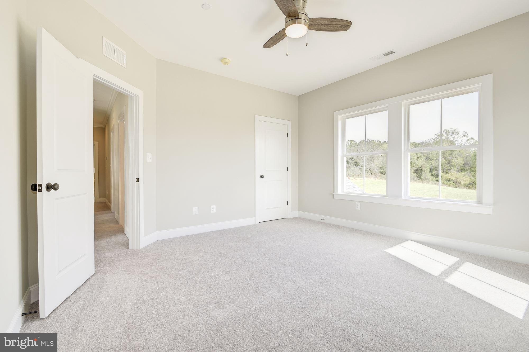 OAKDALE WOODS - Residential