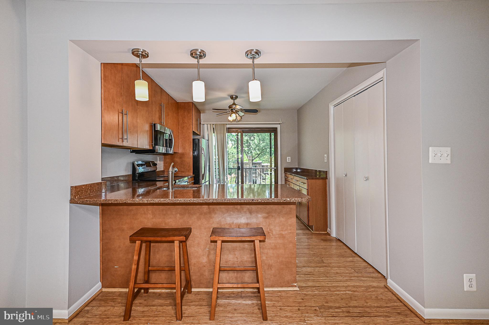 RESTON - Residential Lease