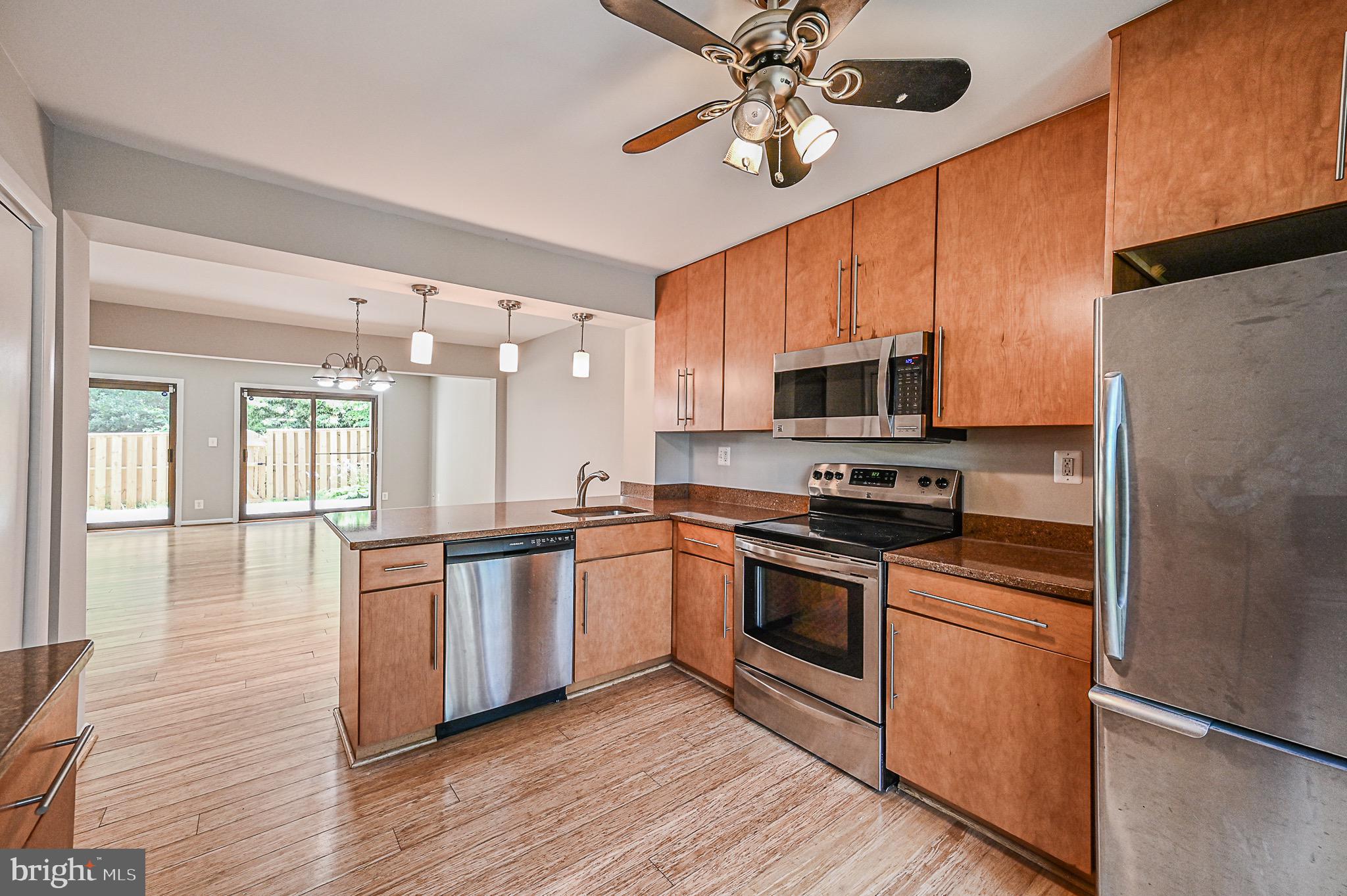 RESTON - Residential Lease