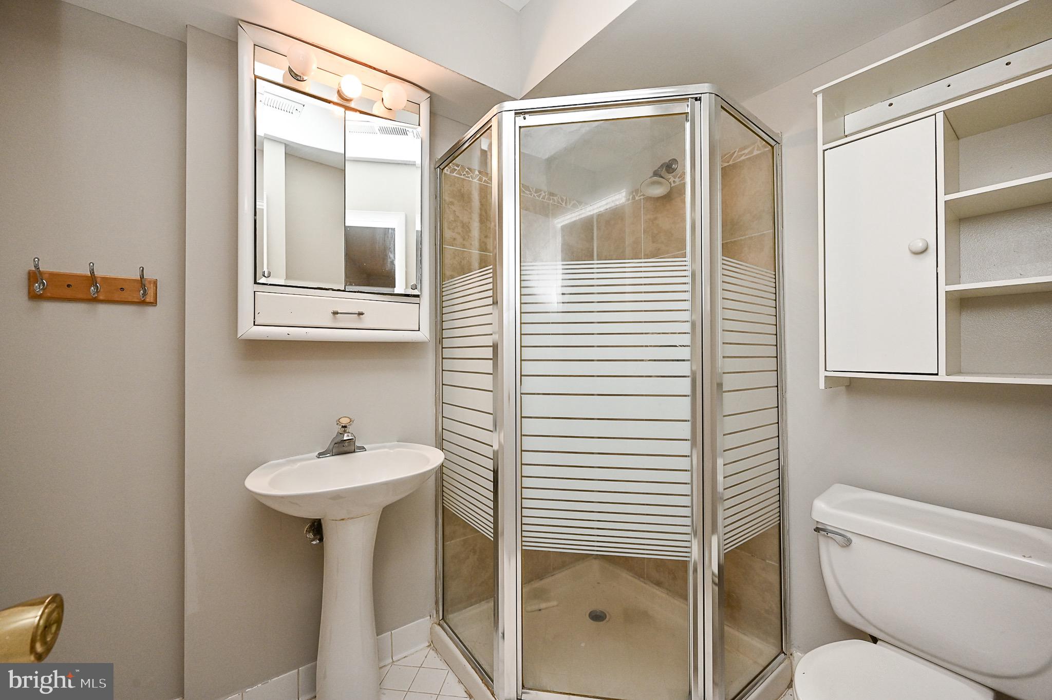 RESTON - Residential Lease