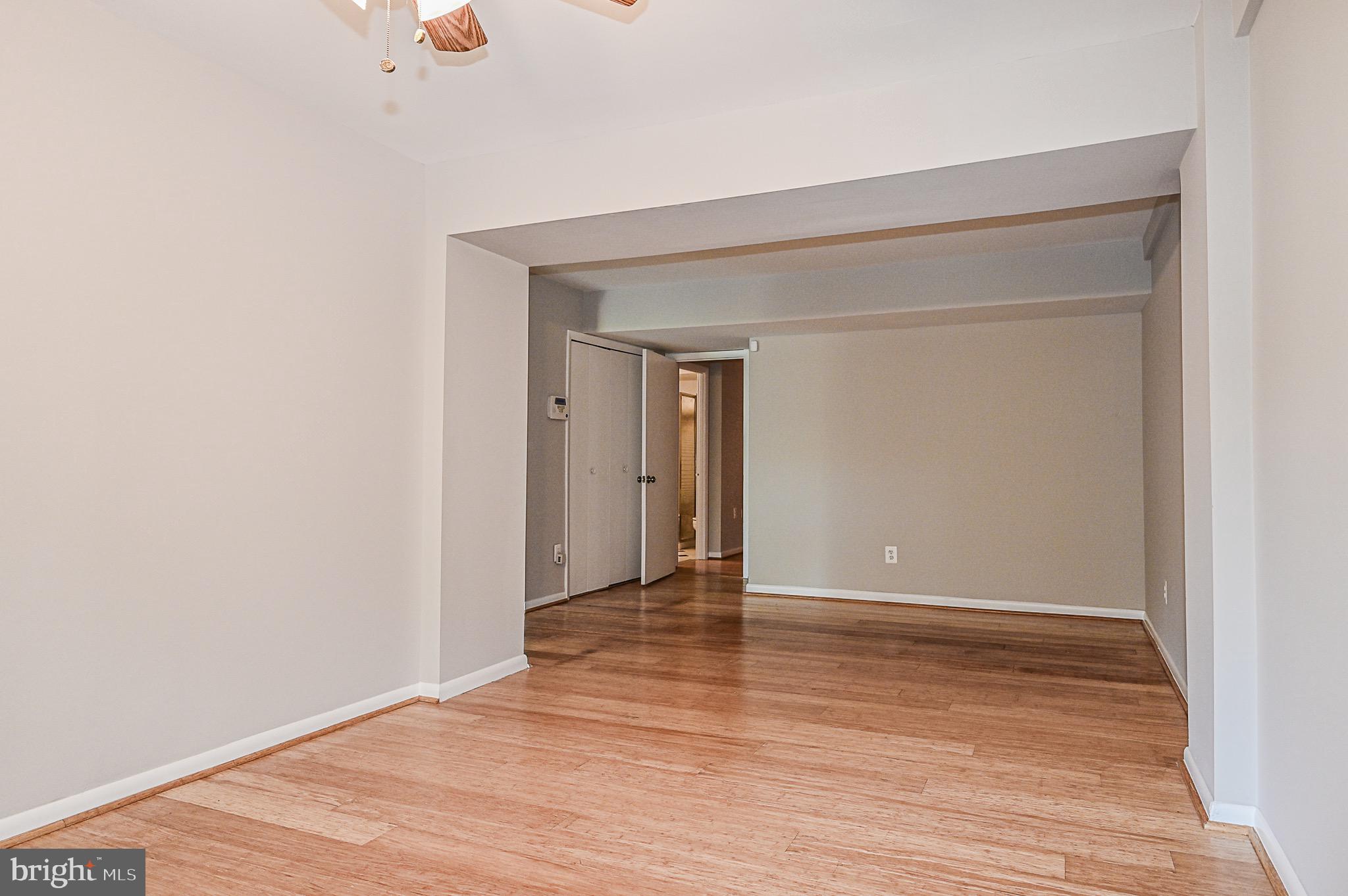 RESTON - Residential Lease