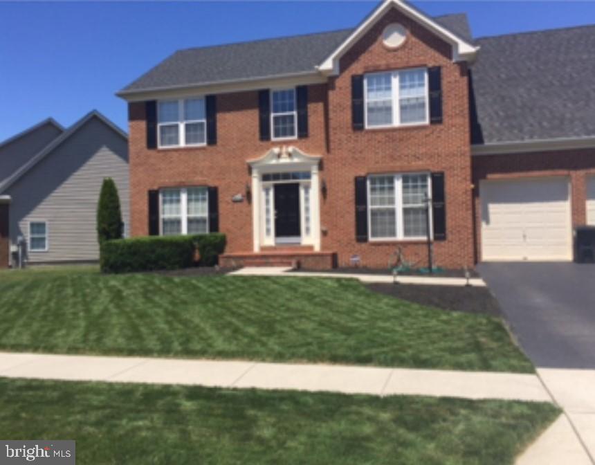 BRENTWOOD - Residential