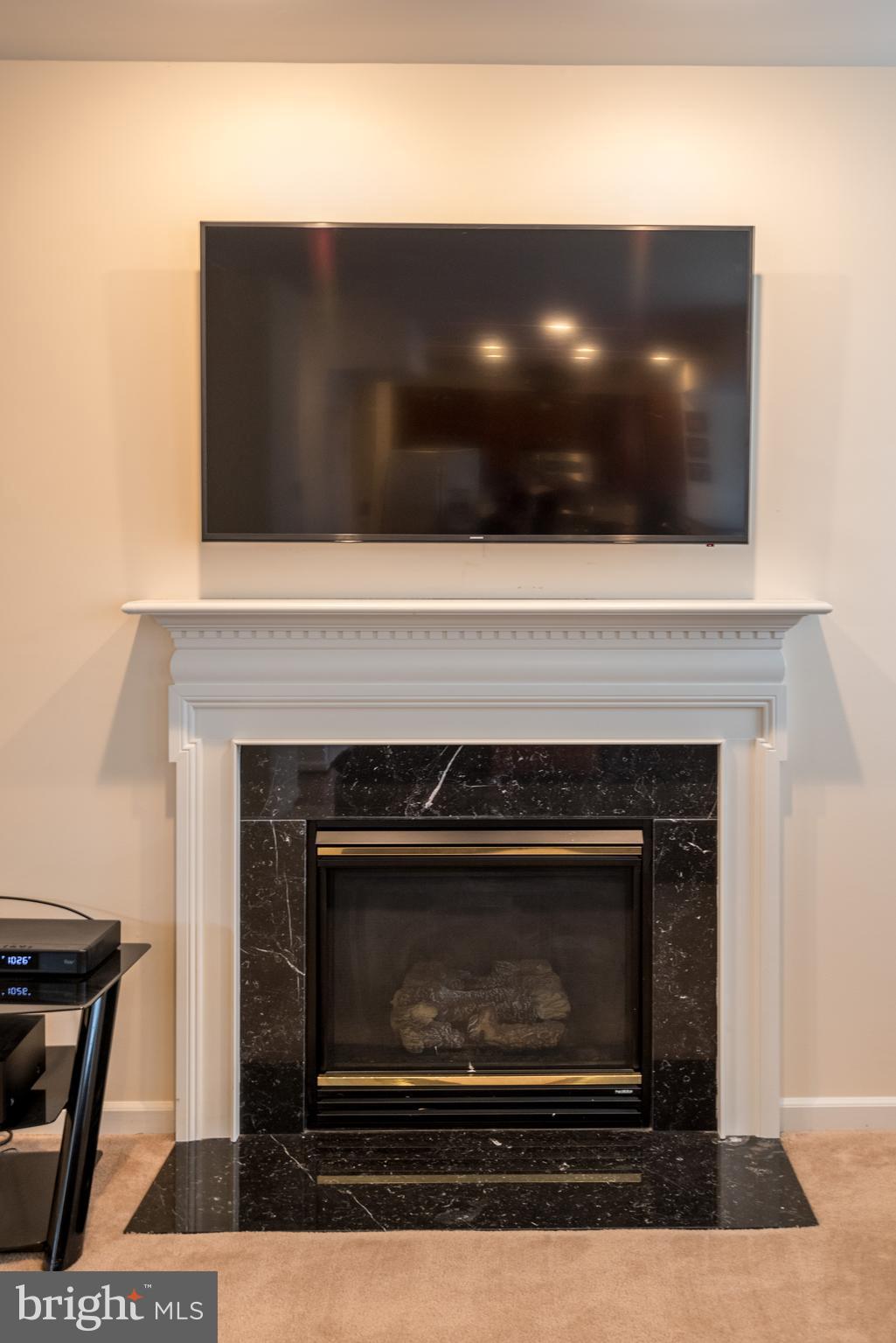 BRENTWOOD - Residential