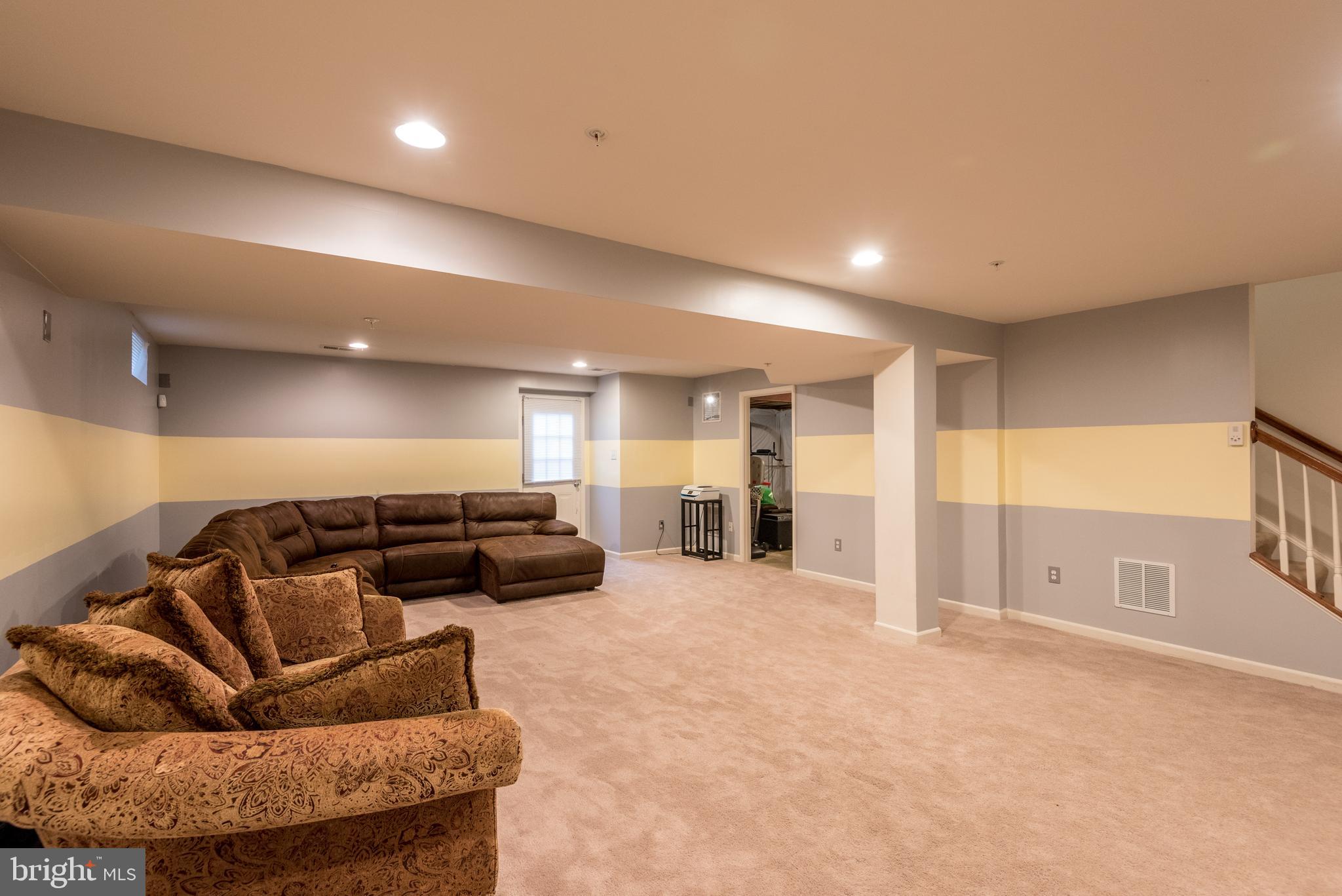 BRENTWOOD - Residential