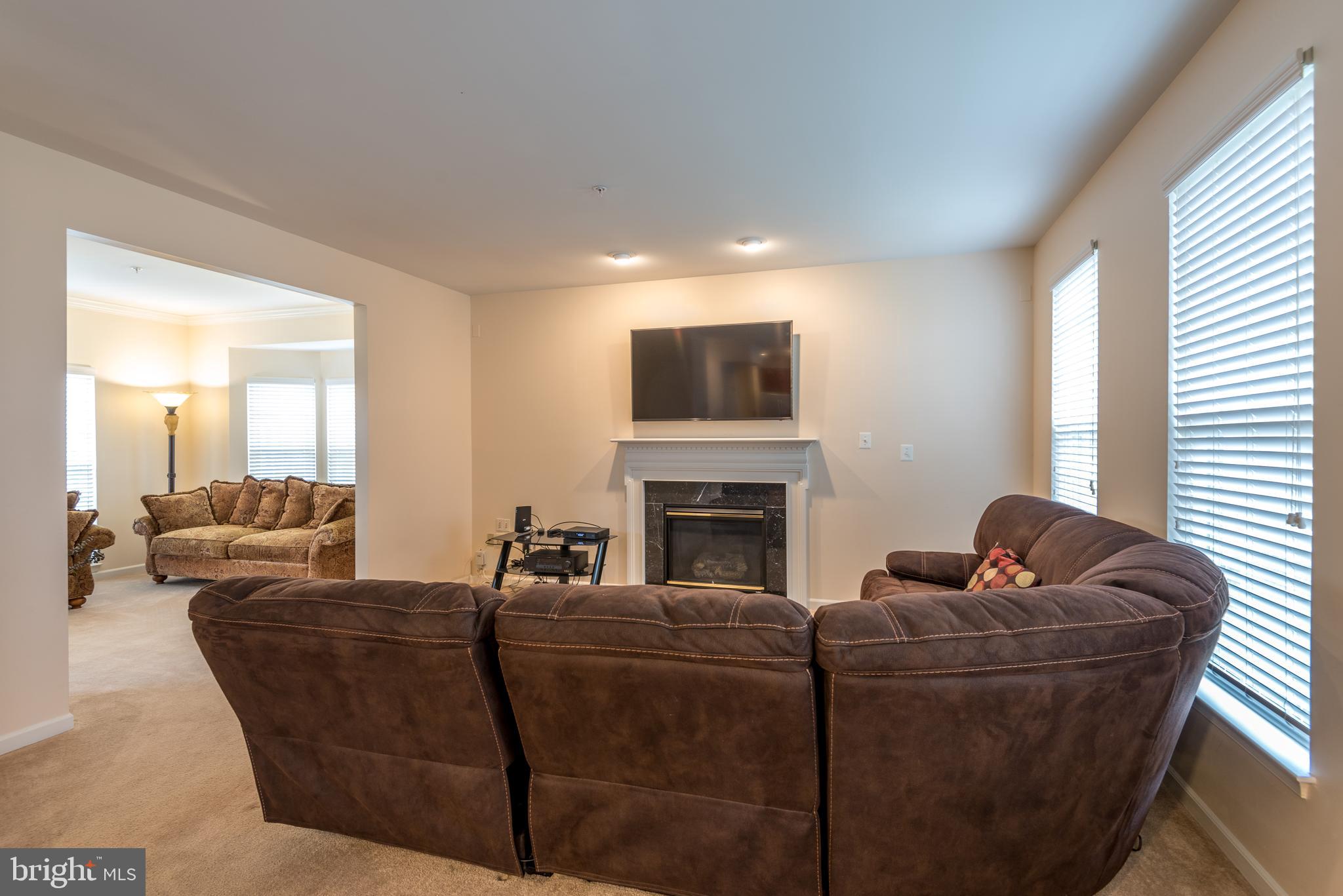 BRENTWOOD - Residential