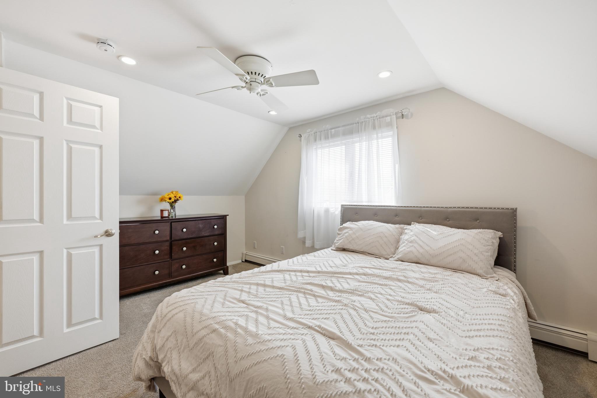 QUINCY HOLLOW - Residential