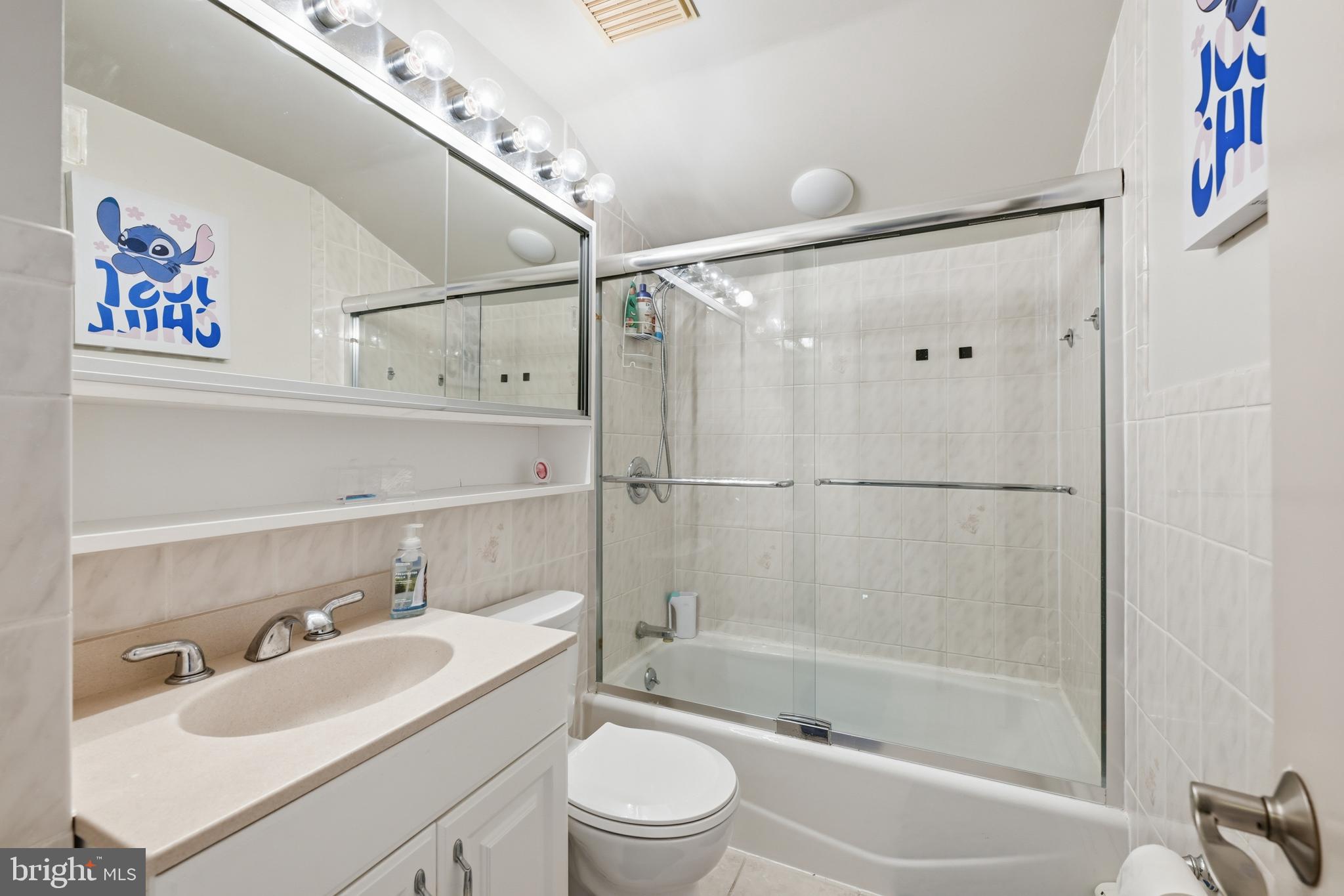 QUINCY HOLLOW - Residential