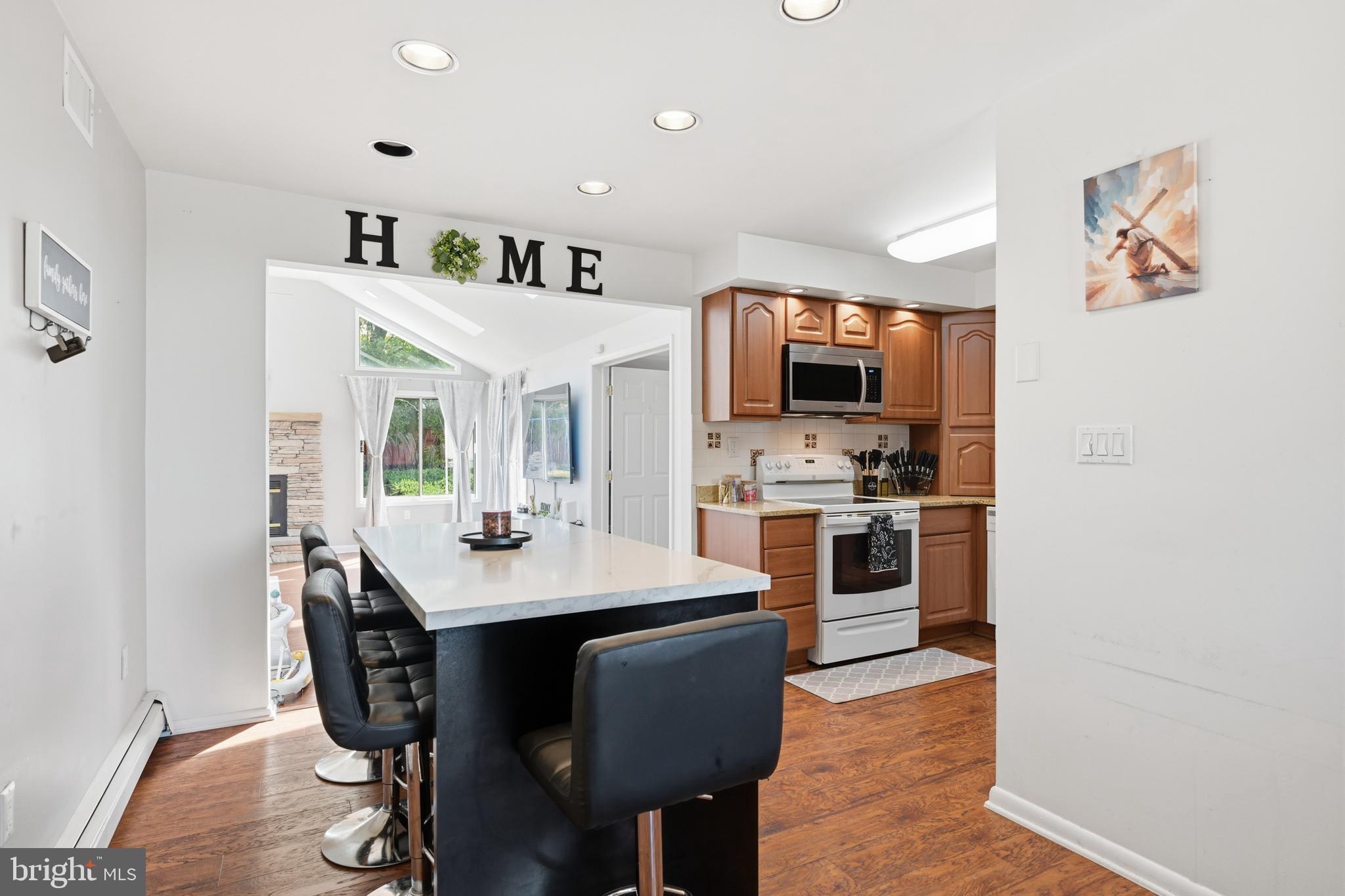 QUINCY HOLLOW - Residential