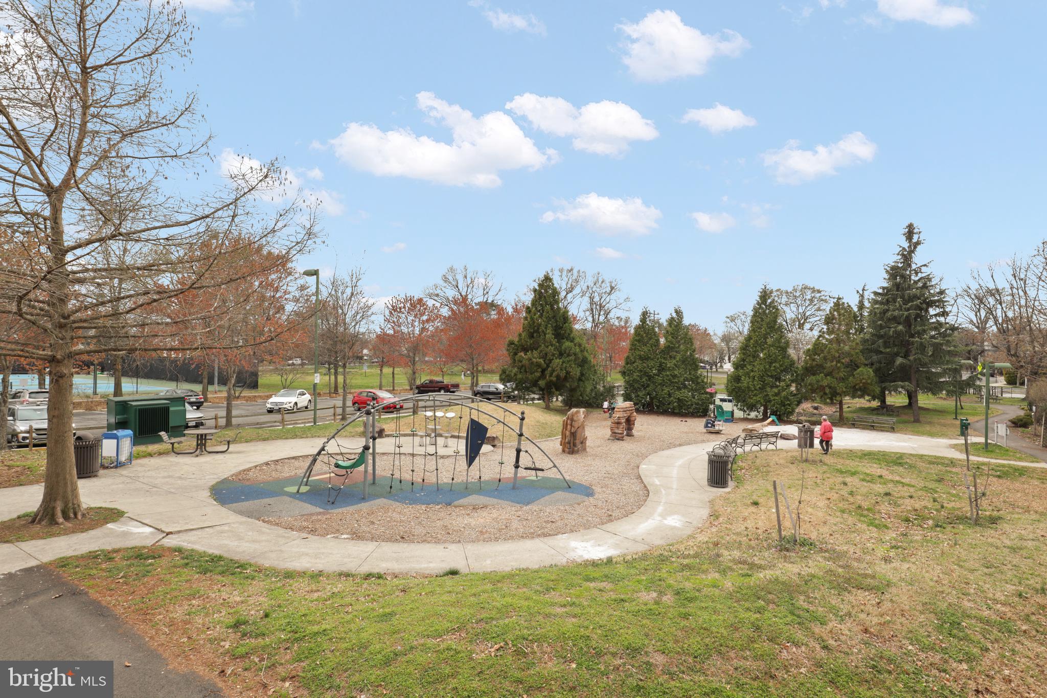 ARLINGTON VILLAGE - Residential