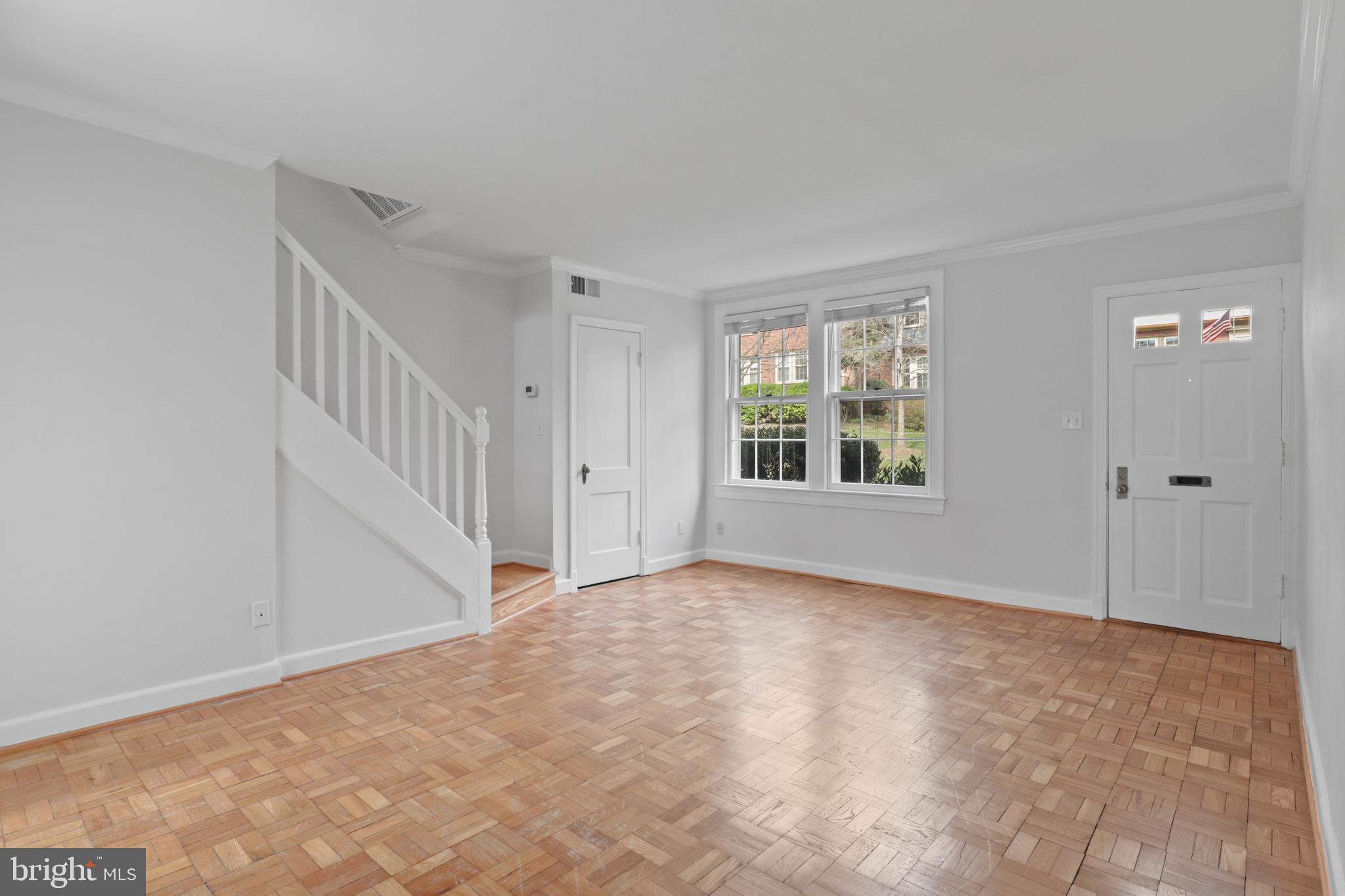 ARLINGTON VILLAGE - Residential