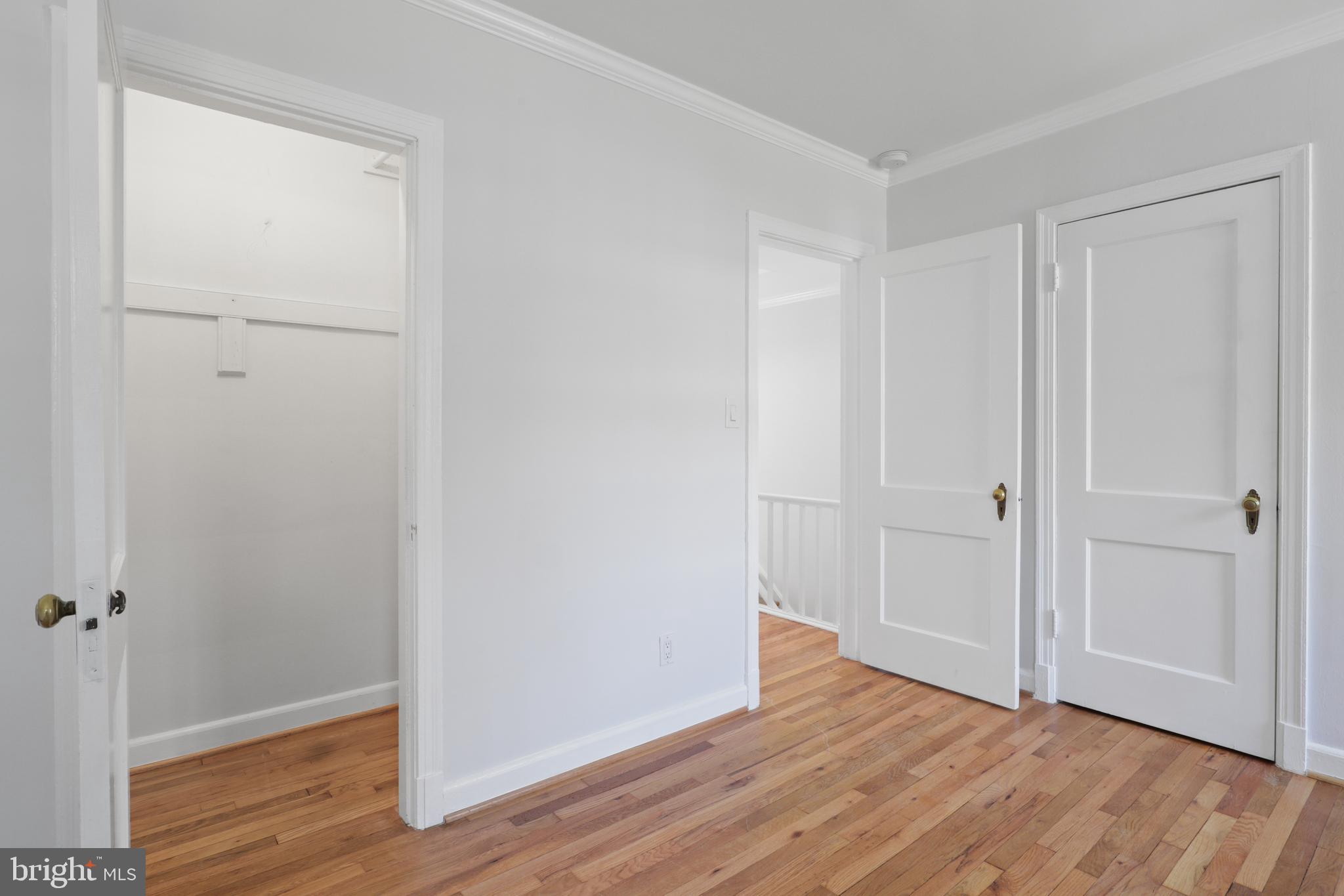 ARLINGTON VILLAGE - Residential