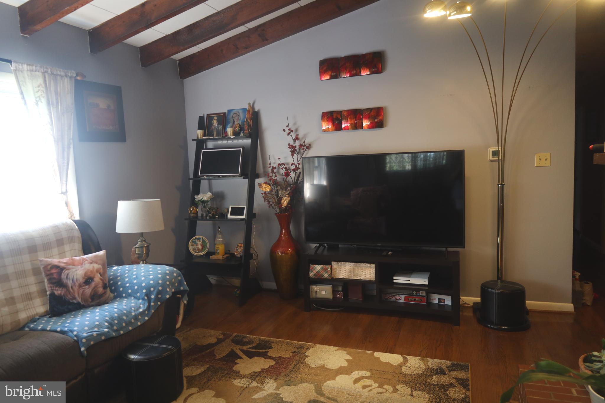 SPRING VALLEY - Residential