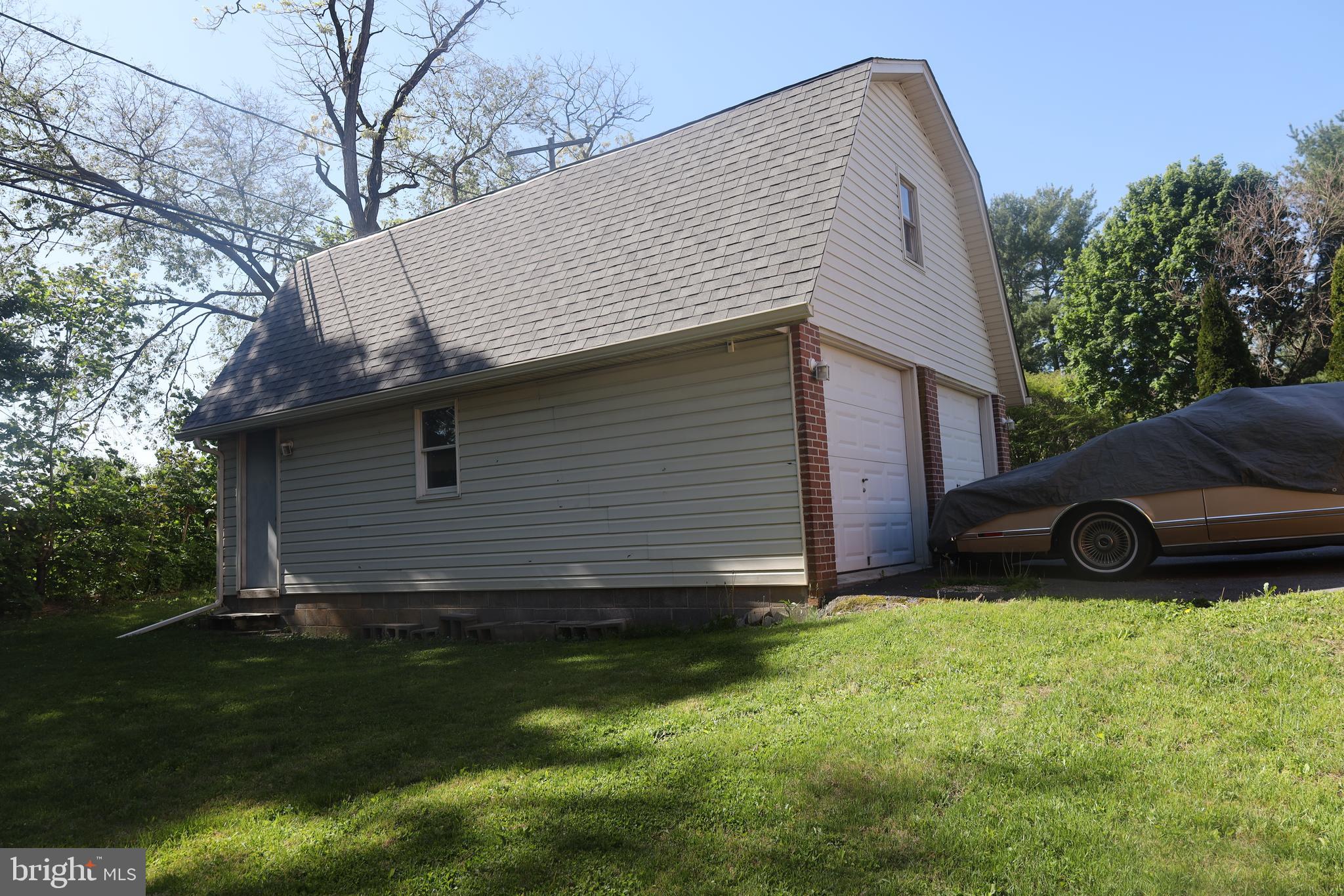 SPRING VALLEY - Residential