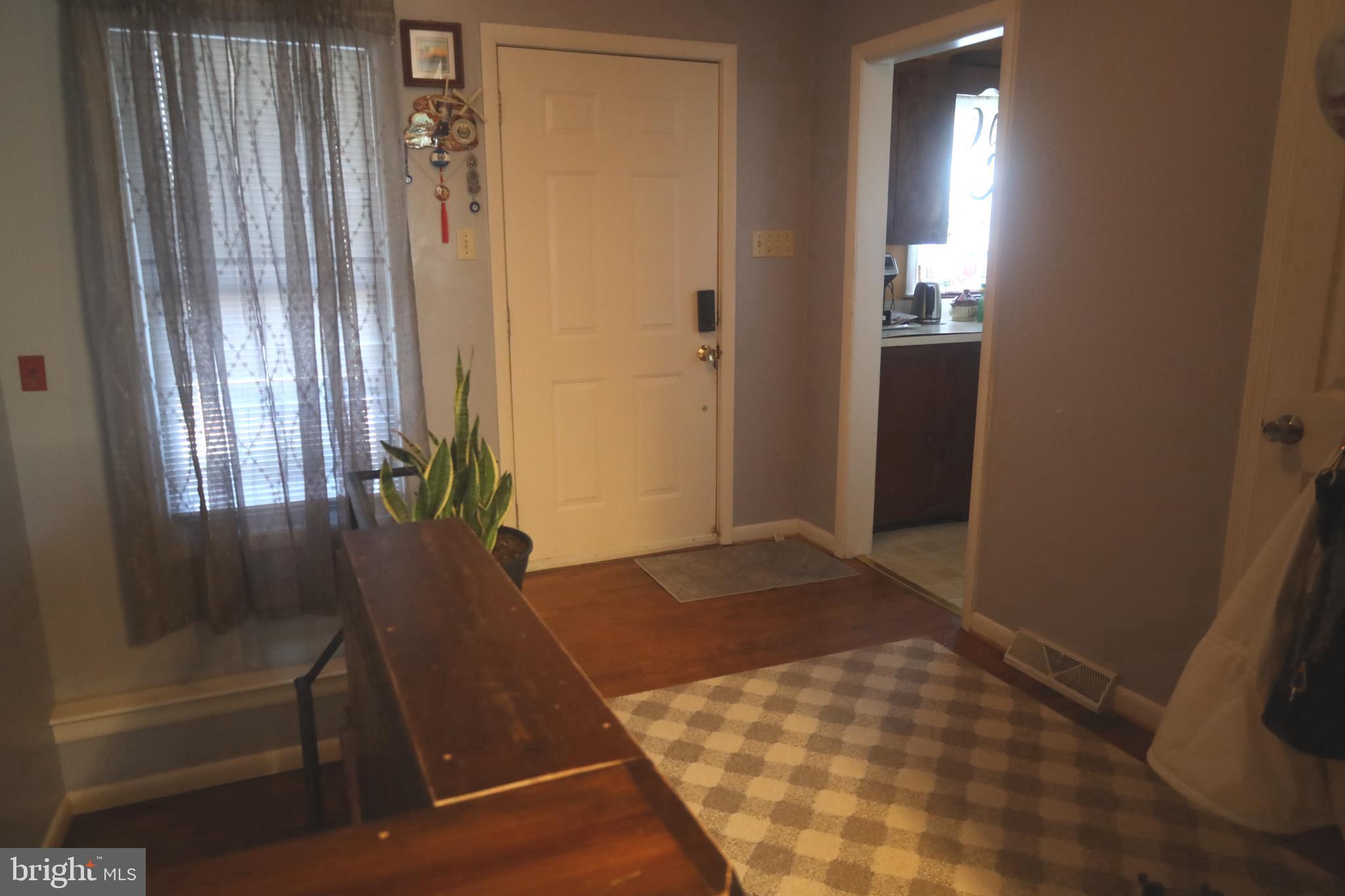SPRING VALLEY - Residential