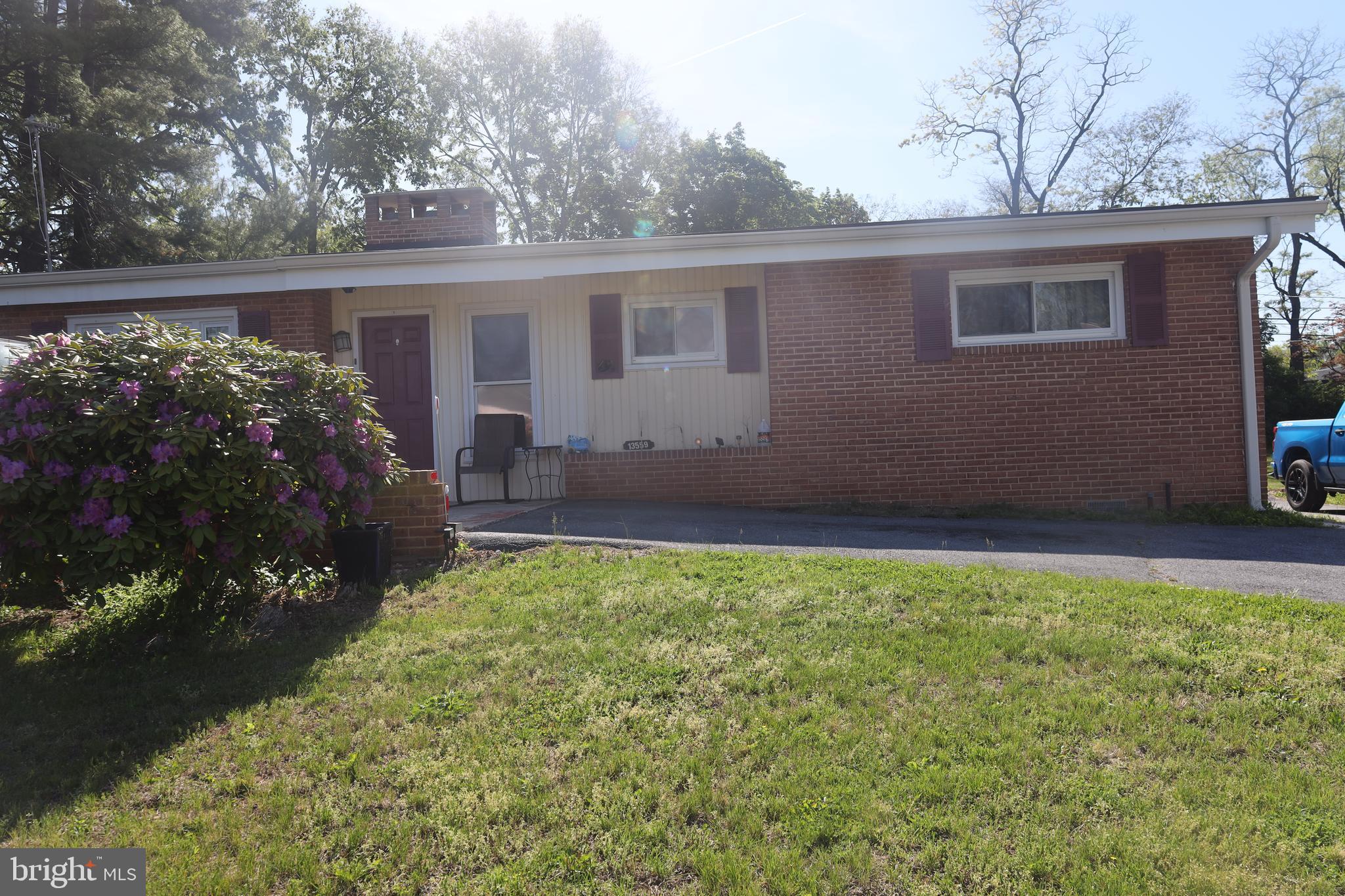 SPRING VALLEY - Residential