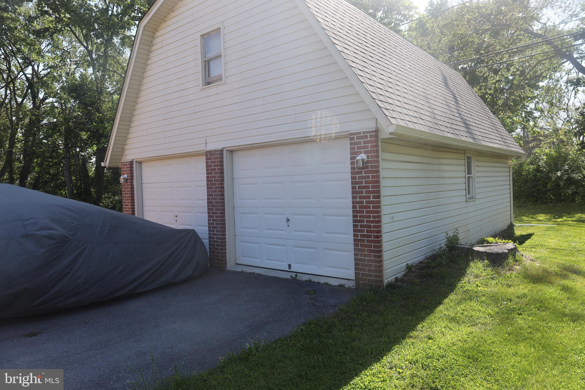 SPRING VALLEY - Residential