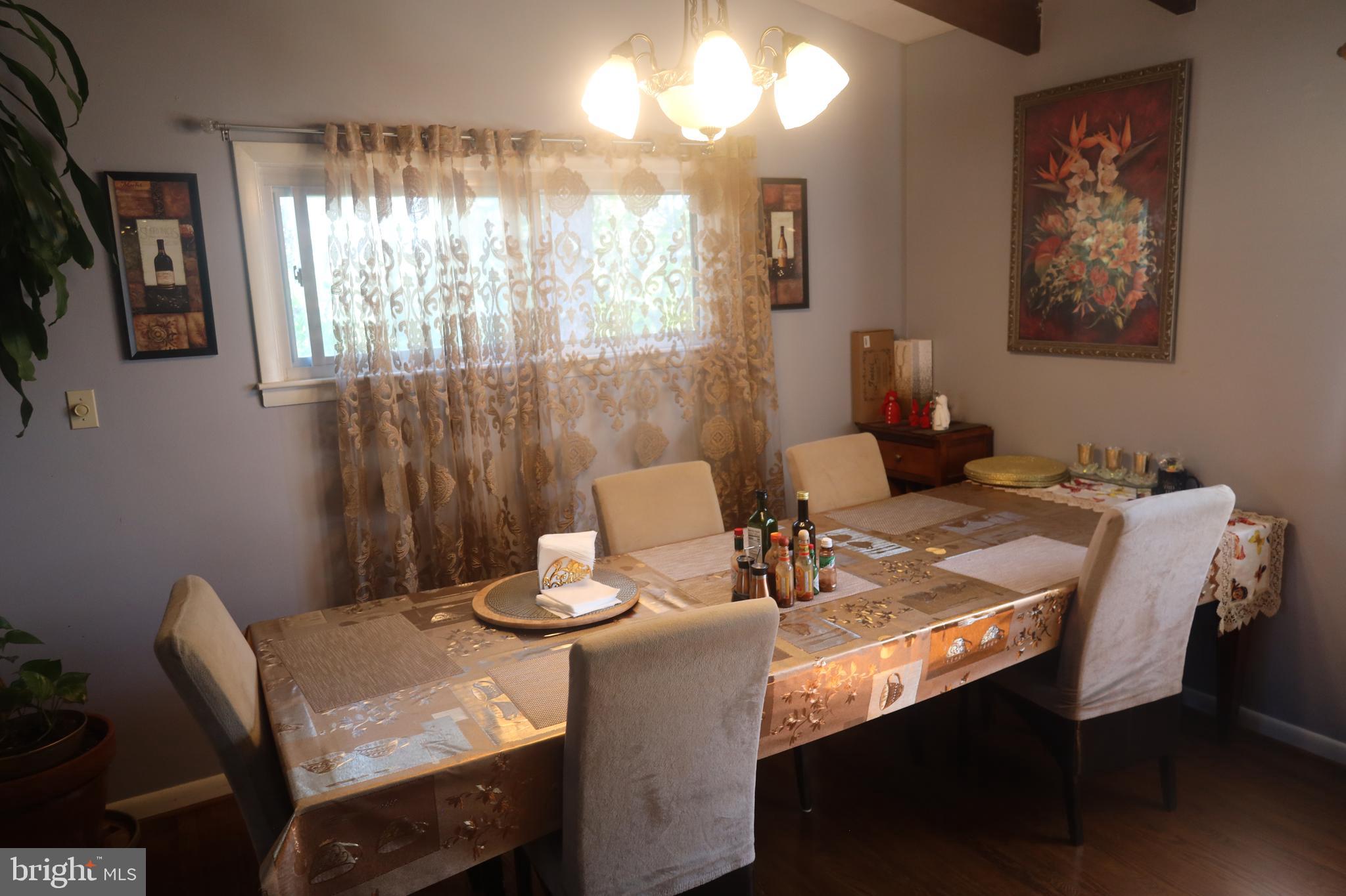 SPRING VALLEY - Residential