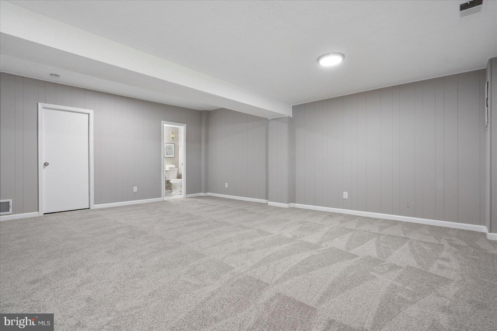 VILLAGE OF OLDE MILL - Residential