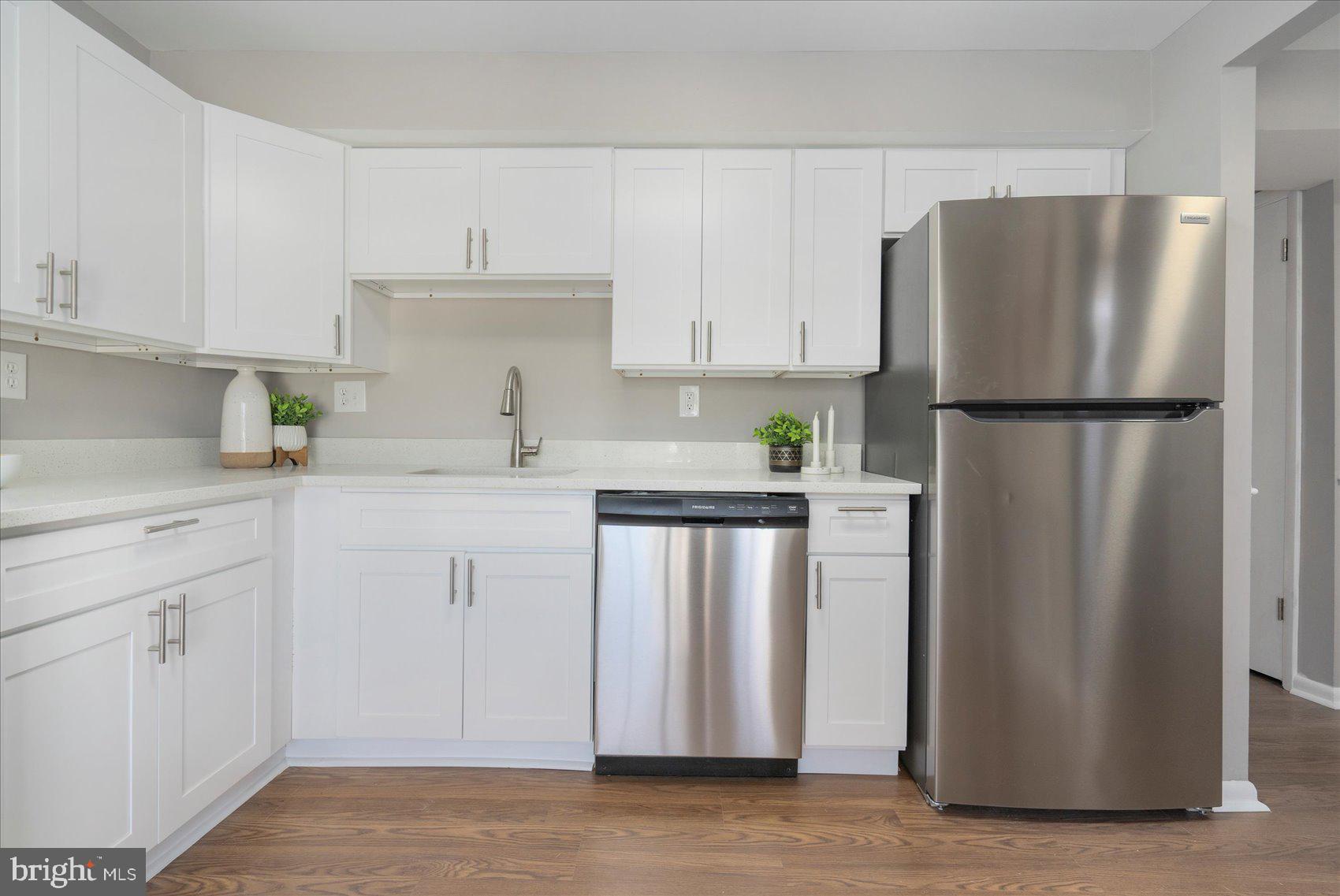 VILLAGE OF OLDE MILL - Residential