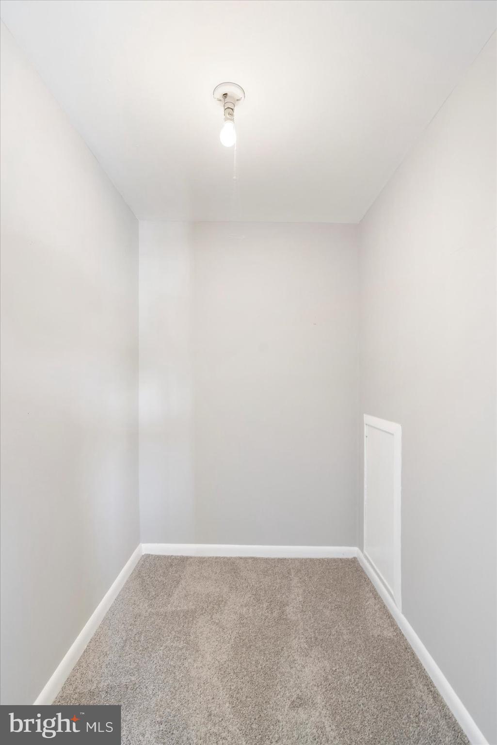 VILLAGE OF OLDE MILL - Residential