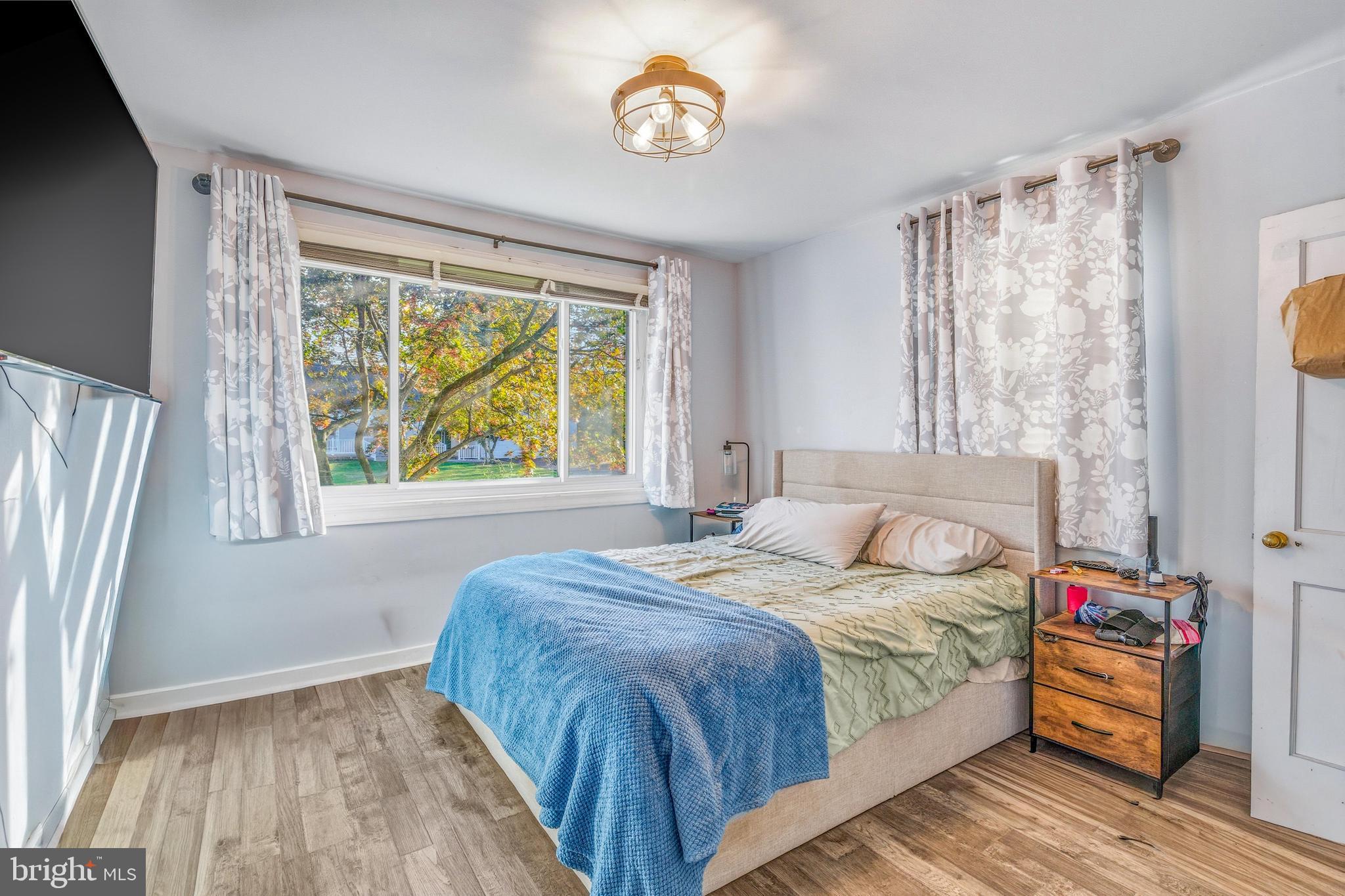 LINWOOD - Residential