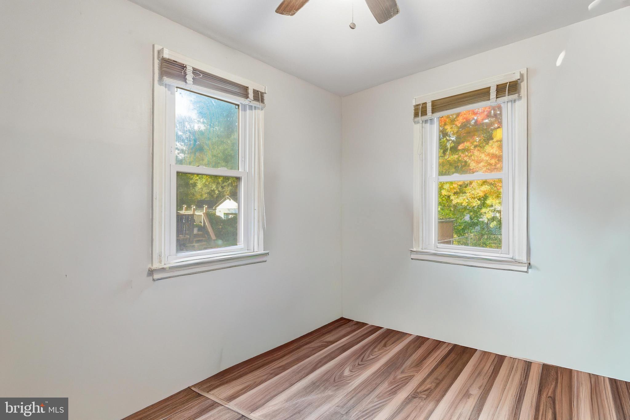 LINWOOD - Residential