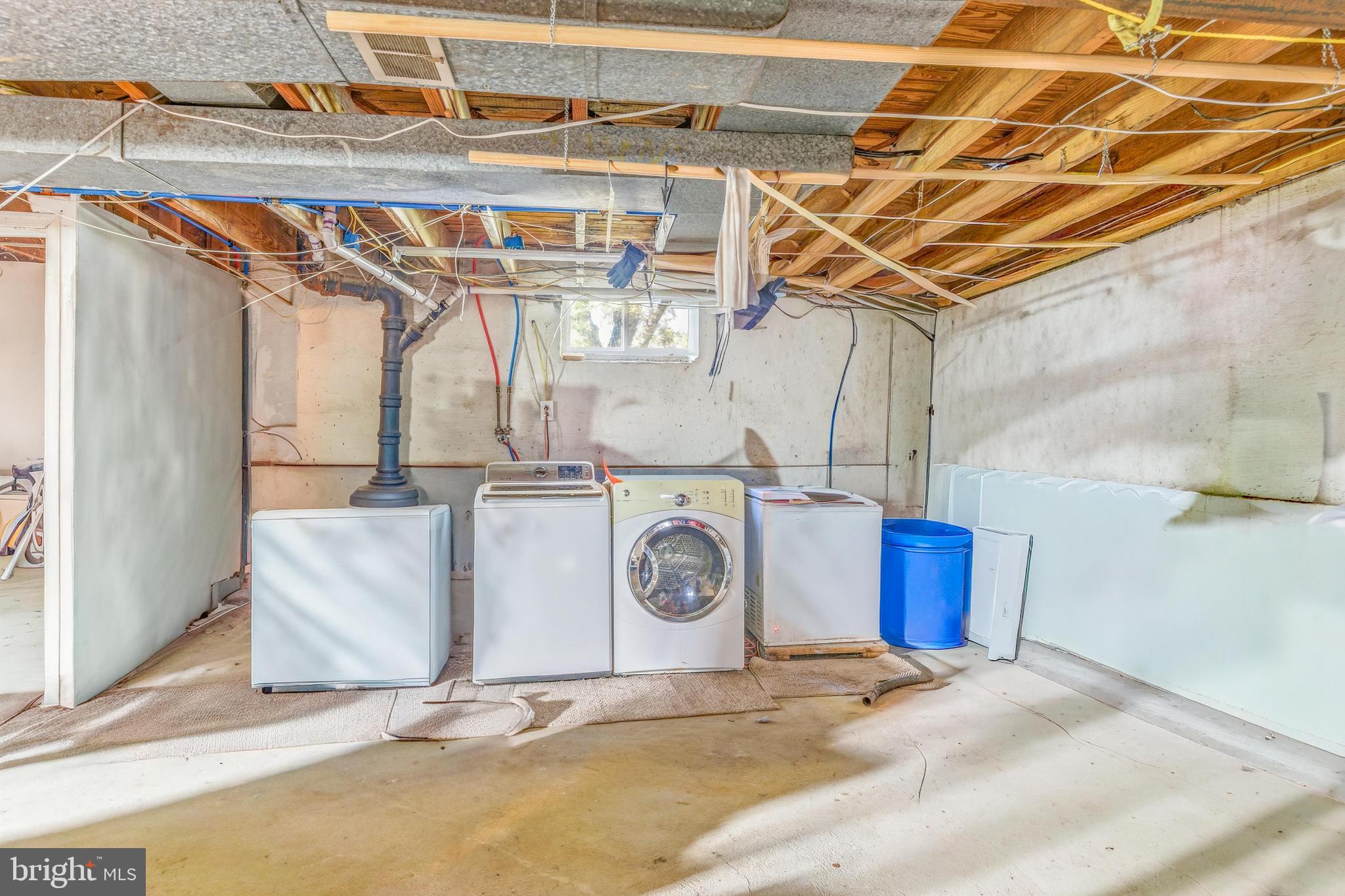 LINWOOD - Residential