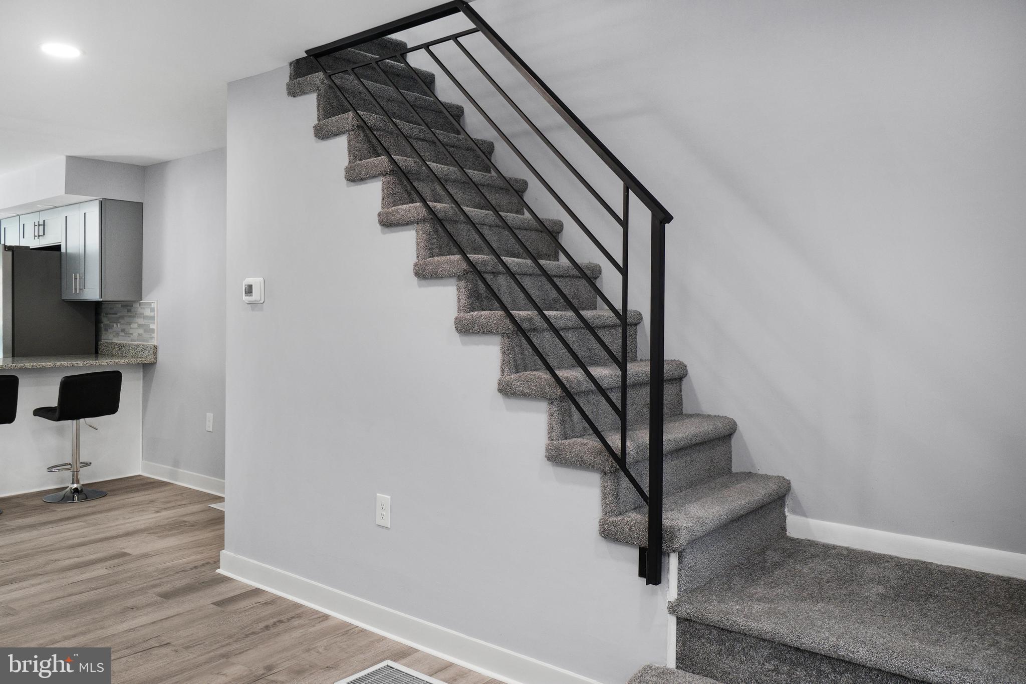 PORT RICHMOND - Residential
