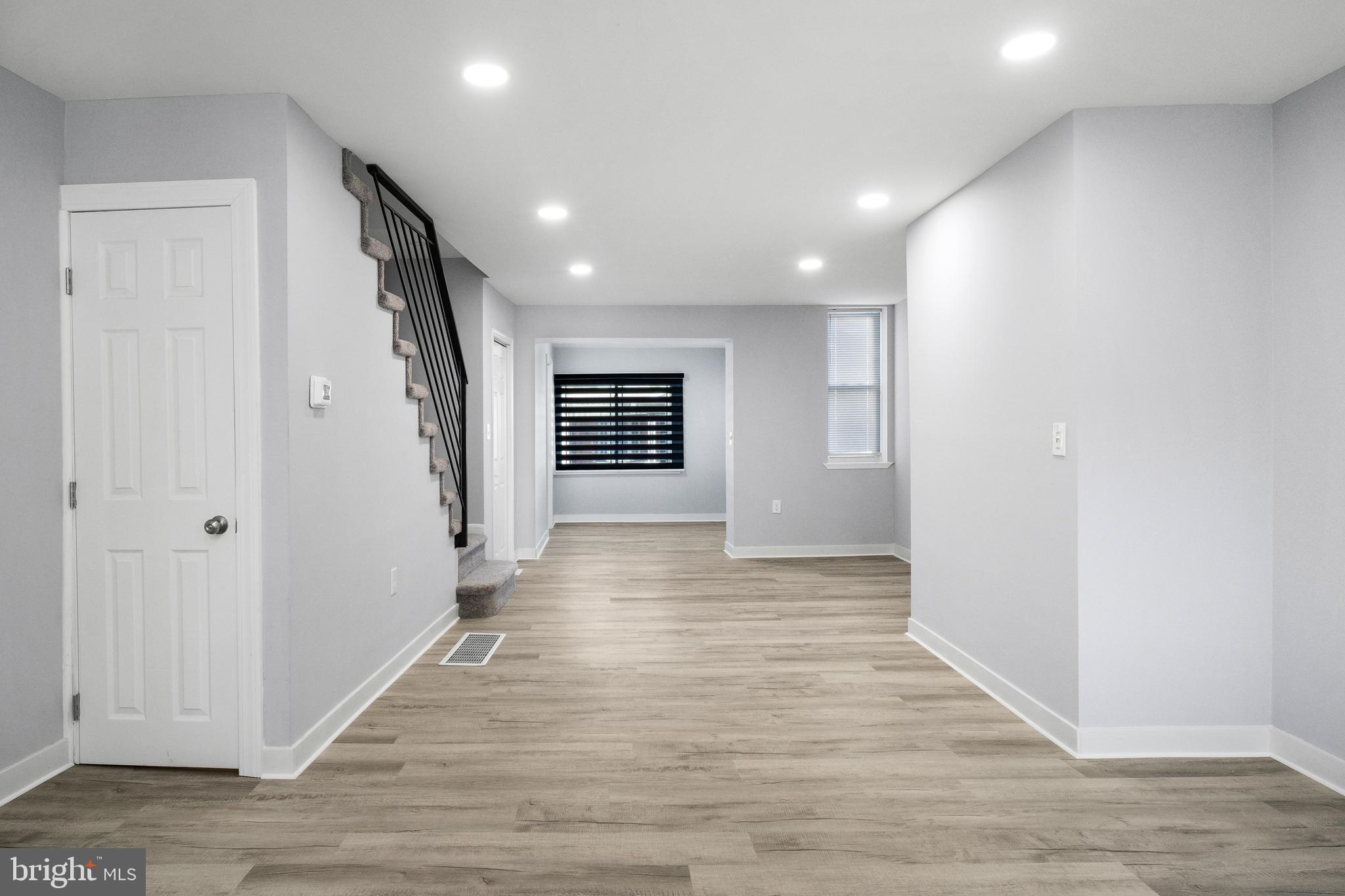 PORT RICHMOND - Residential